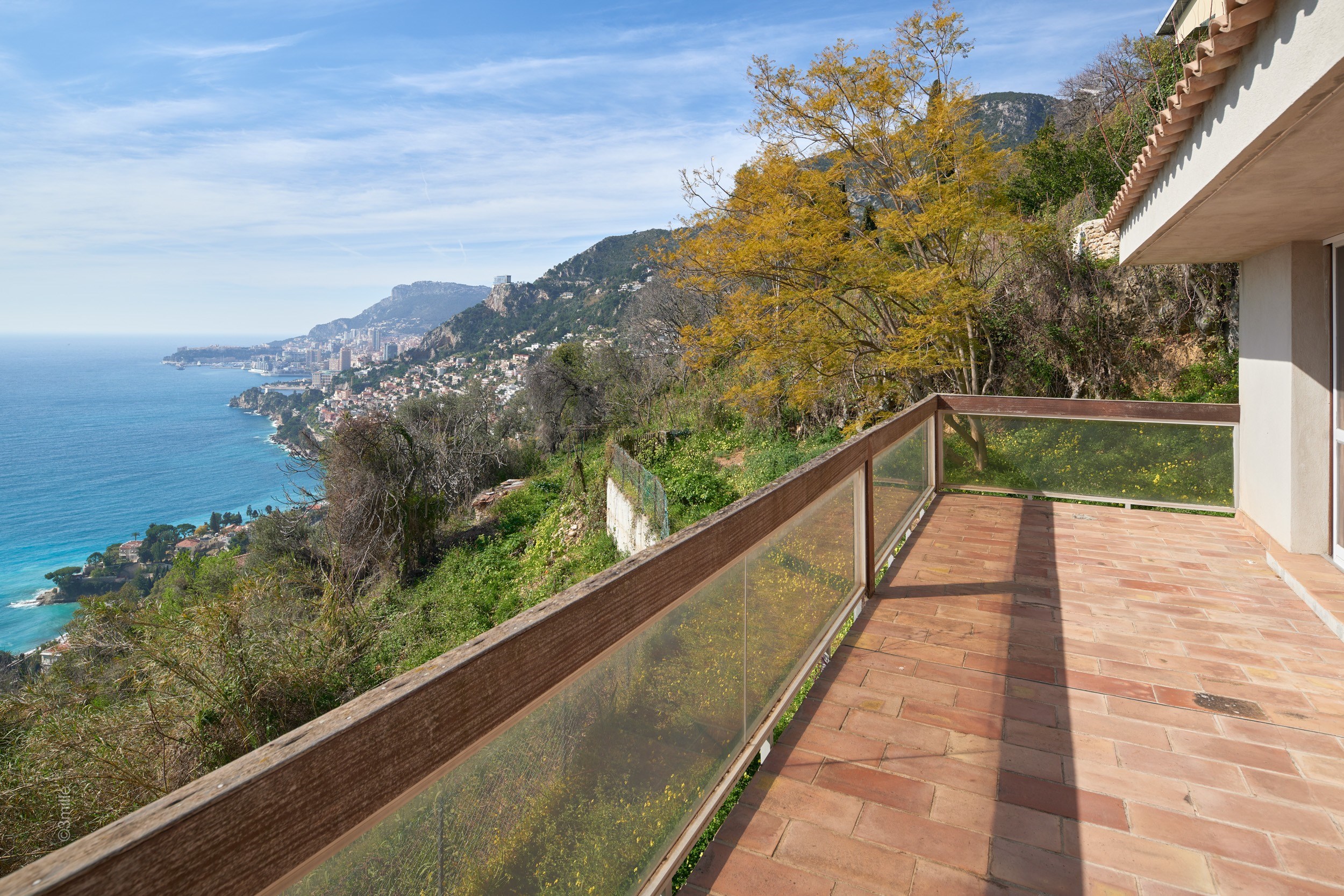  Architect-designed contemporary villa overlooking Monaco in Roquebrune-Cap-Mart… - 物件實景