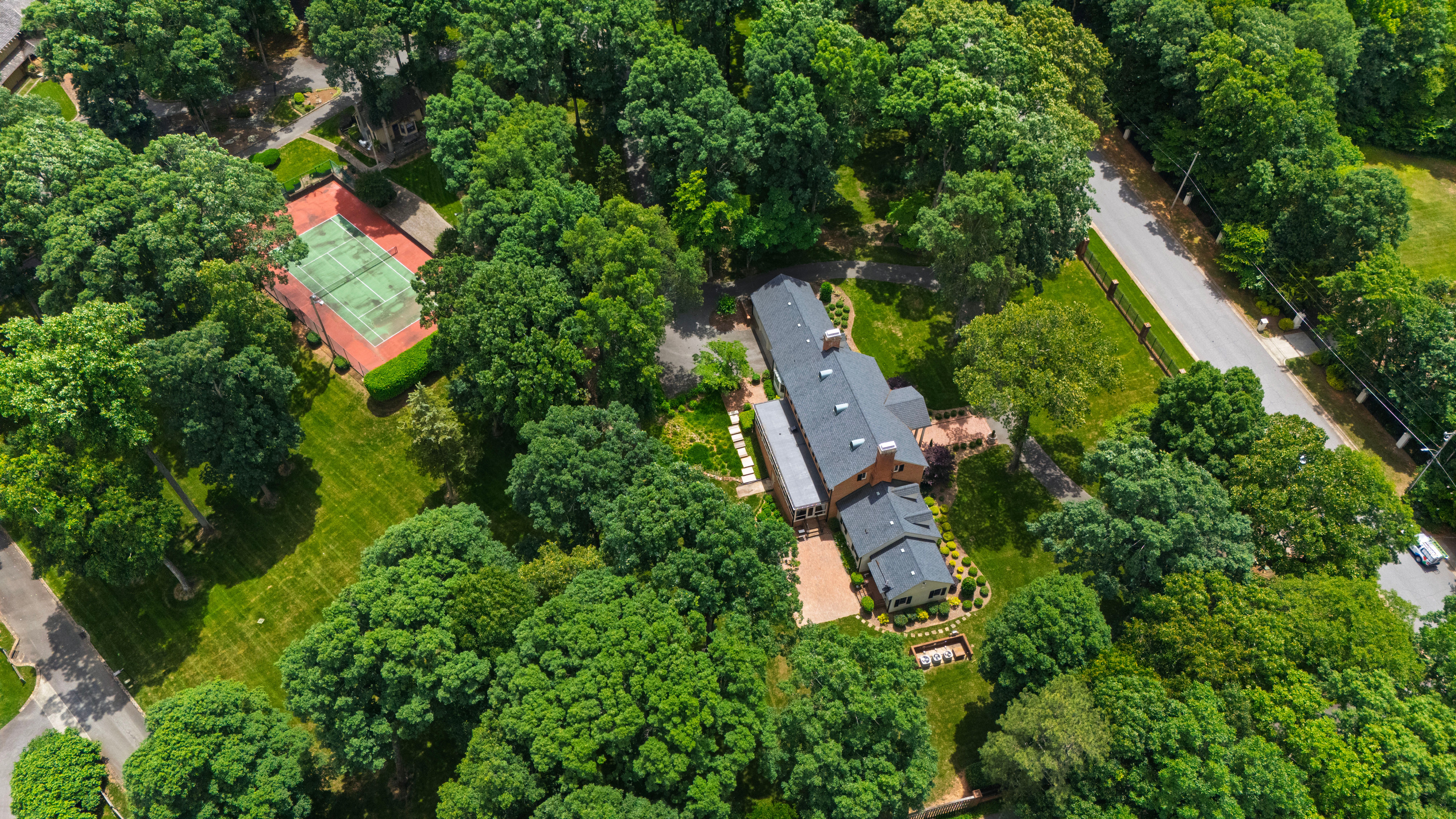  820 Kenmore Road, Chapel Hill, NC, 27514 - 物件實景