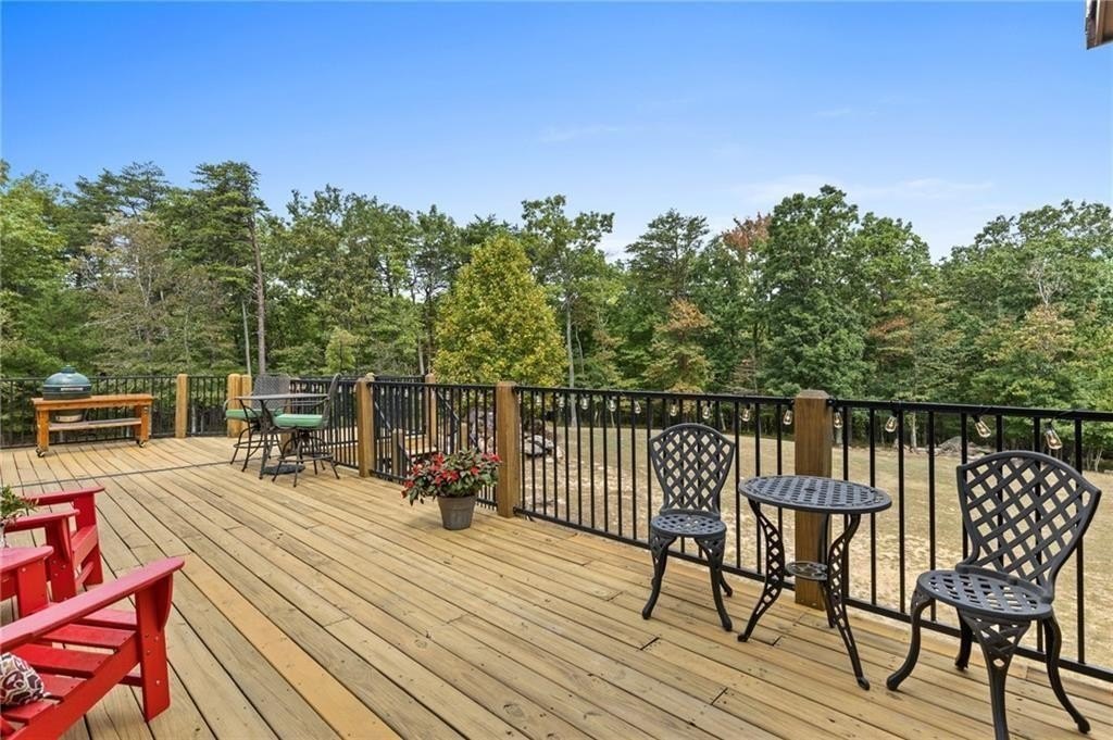 Jasper, Georgia, 30143, United States, 4 Bedrooms Bedrooms, ,5 BathroomsBathrooms,Residential,For Sale,1974927