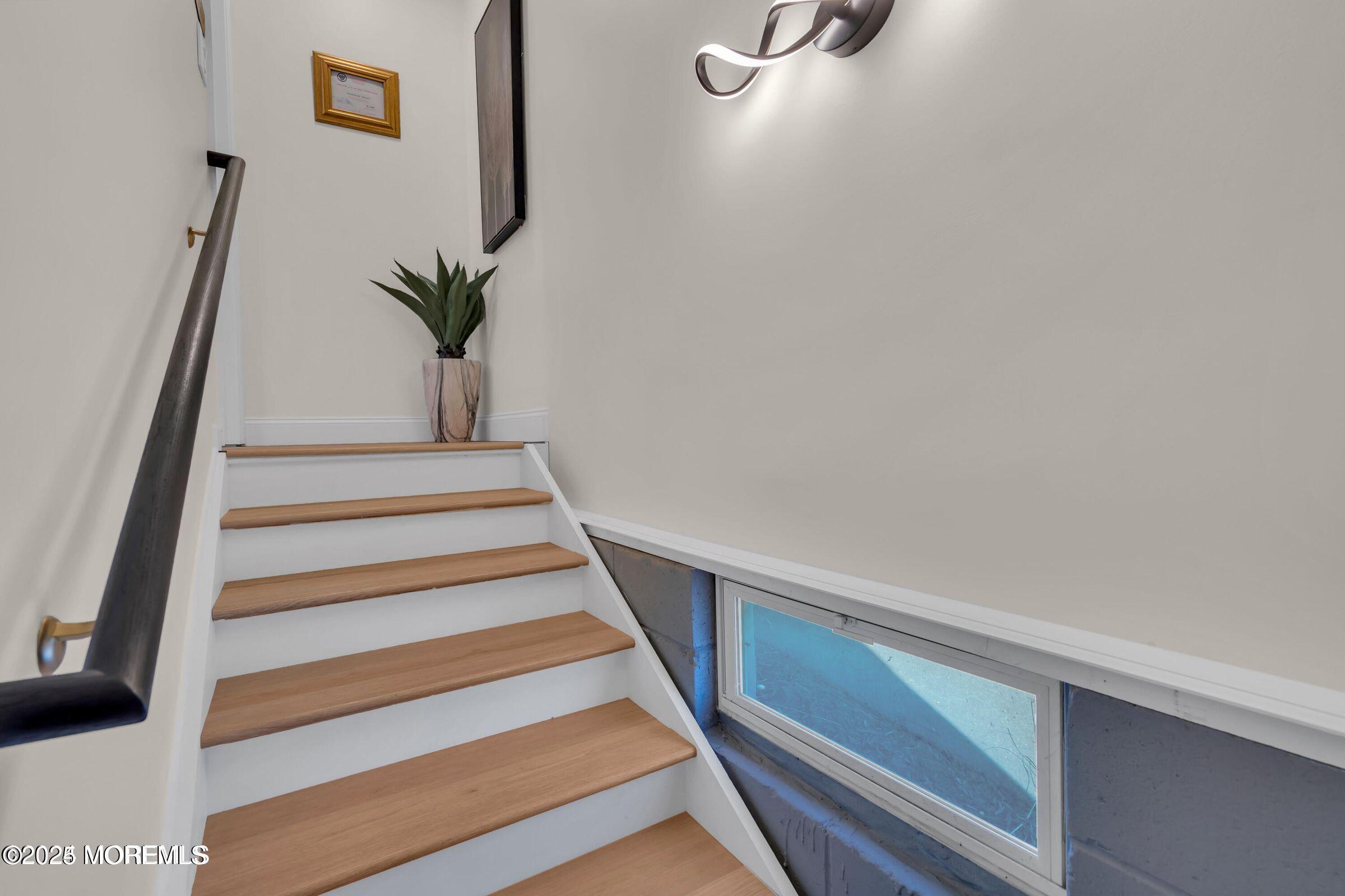 Bayville, New Jersey, 08721, United States, 5 Bedrooms Bedrooms, ,2 BathroomsBathrooms,Residential,For Sale,1974901