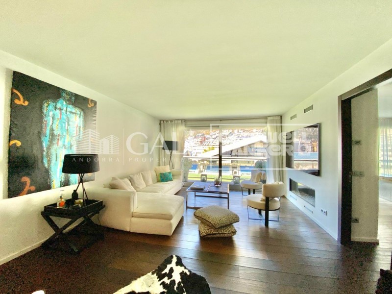 Andorra la Vella, Andorra, AD, 3 Bedrooms Bedrooms, ,2 BathroomsBathrooms,Residential,For Sale,1617268