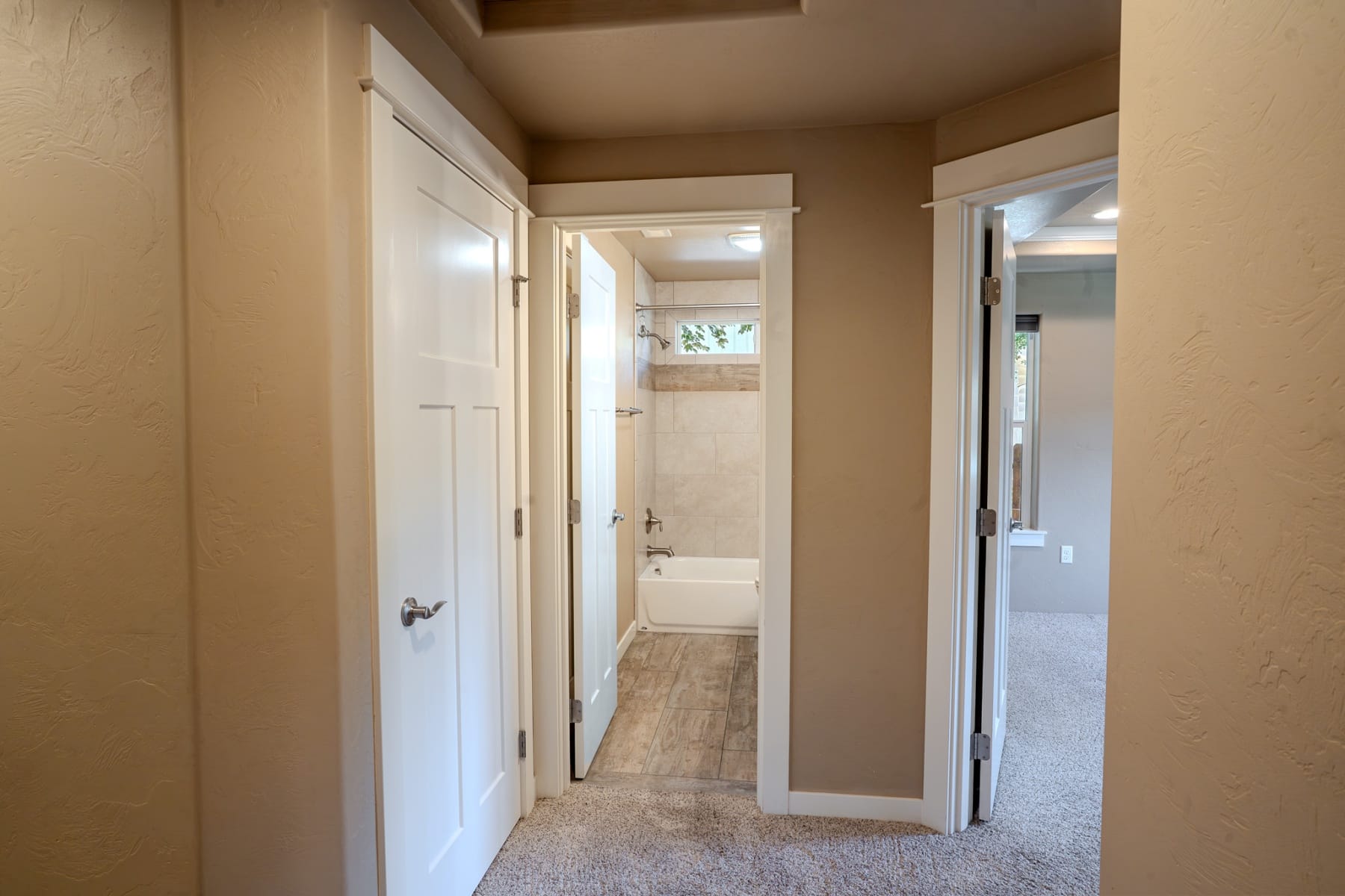  2196 Crestbrook Road Medford, OR 97504 - 物件實景