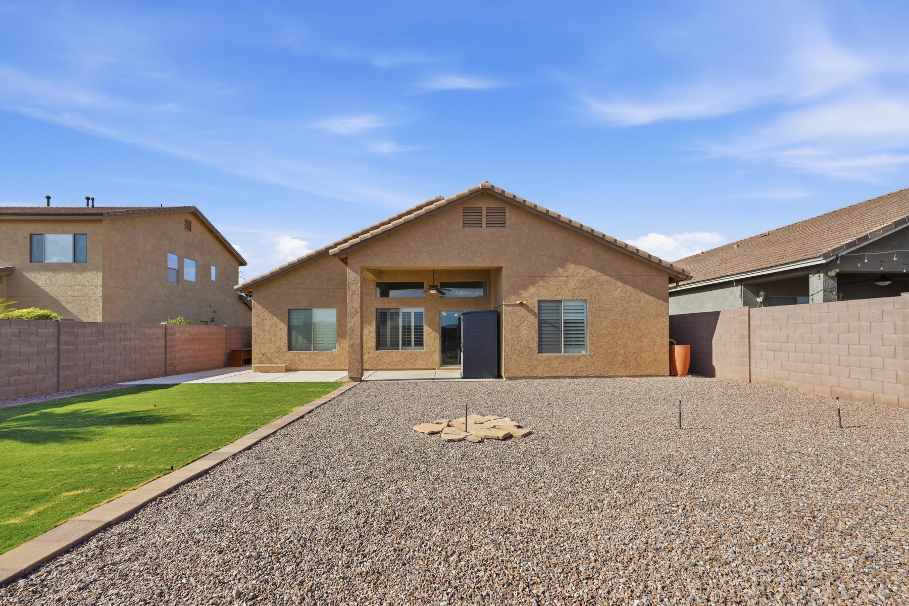  44082 W Adobe Circle¦Maricopa, AZ - 物件實景