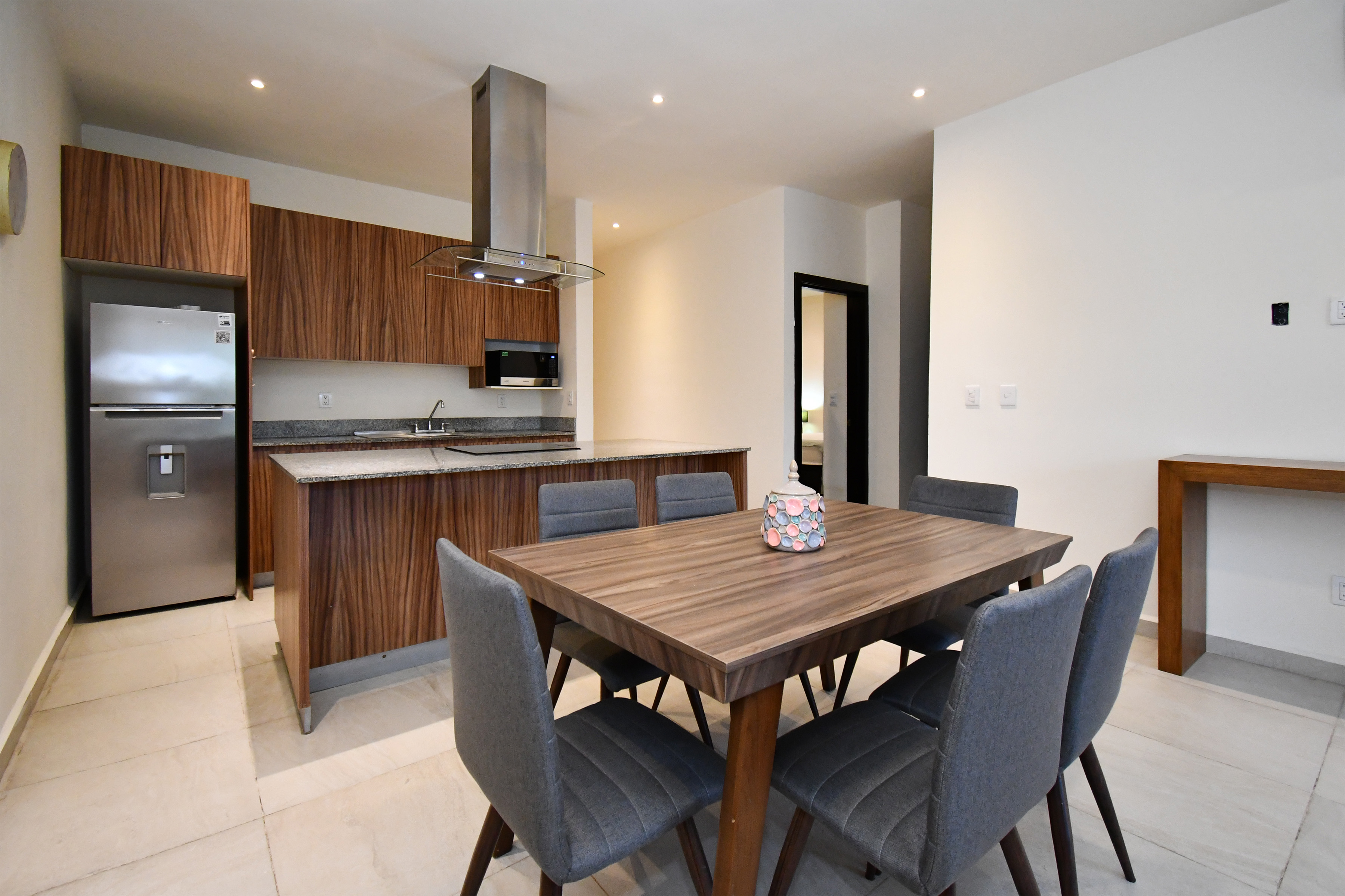  Modern Three-Bedroom Apartment with Terrace in Selvanova, Coto 8 - 物件實景