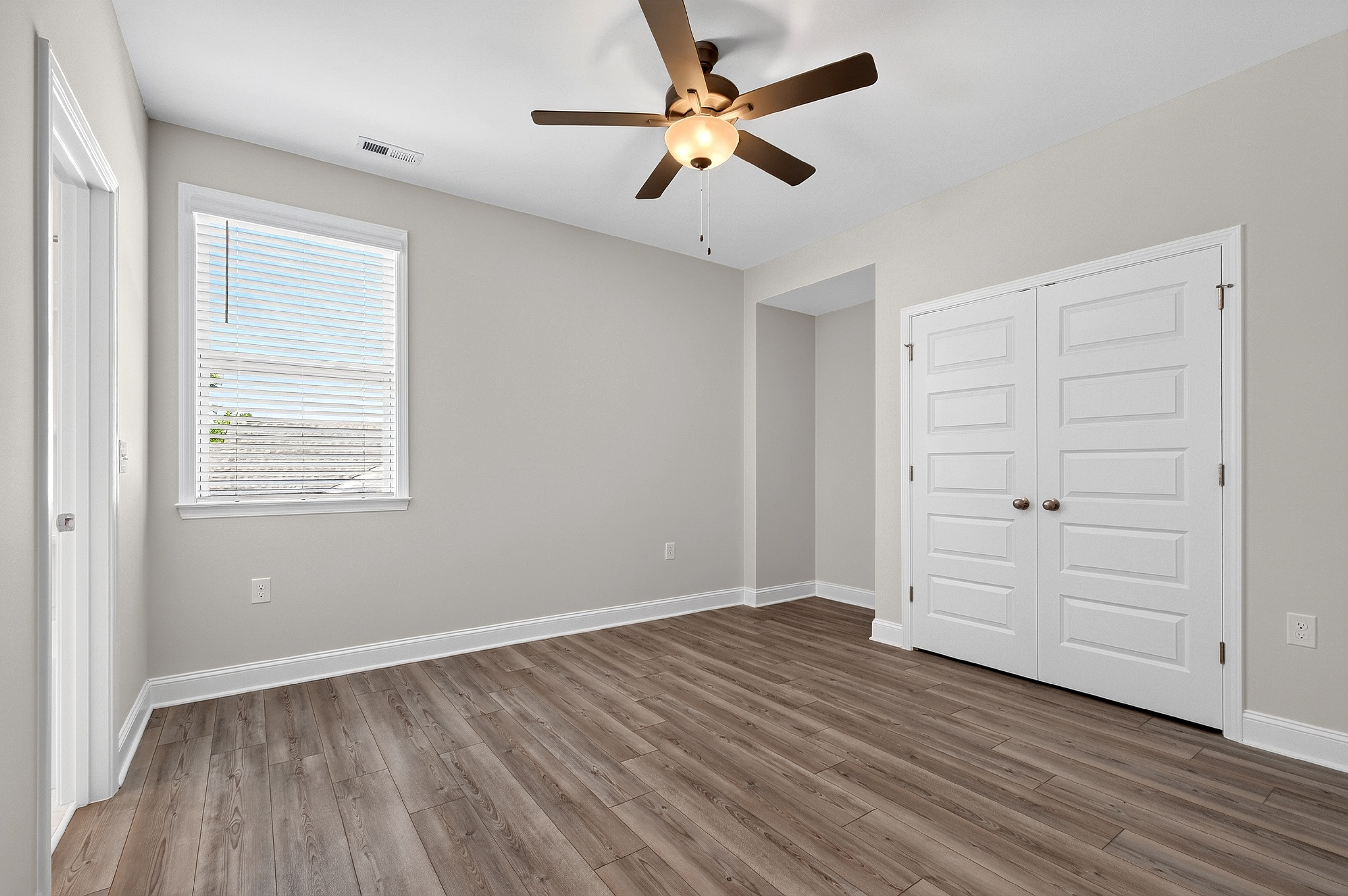  1300 Commons Ford Place, Apex, NC 27539 - 物件實景