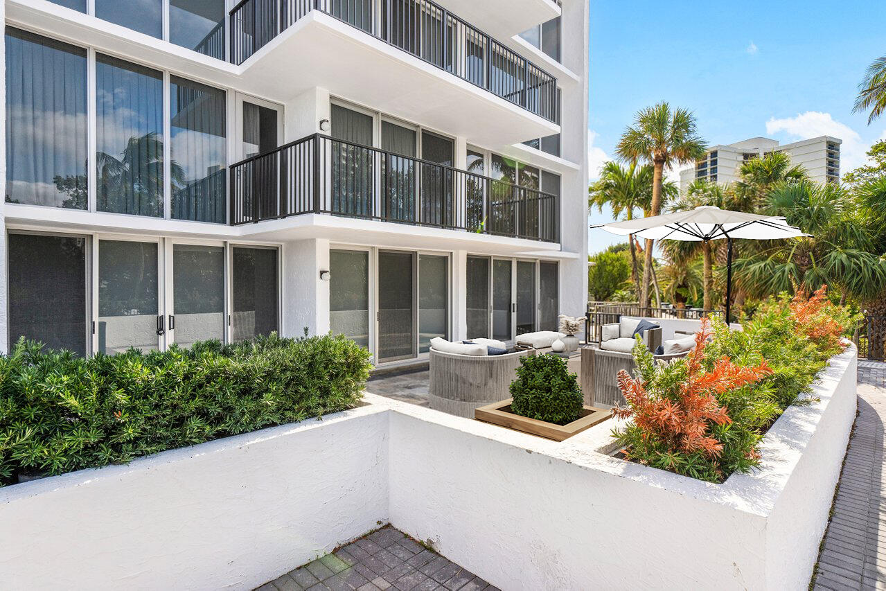 Highland Beach, Florida, 33487, United States, 2 Bedrooms Bedrooms, ,2 BathroomsBathrooms,Residential,For Sale,1882457