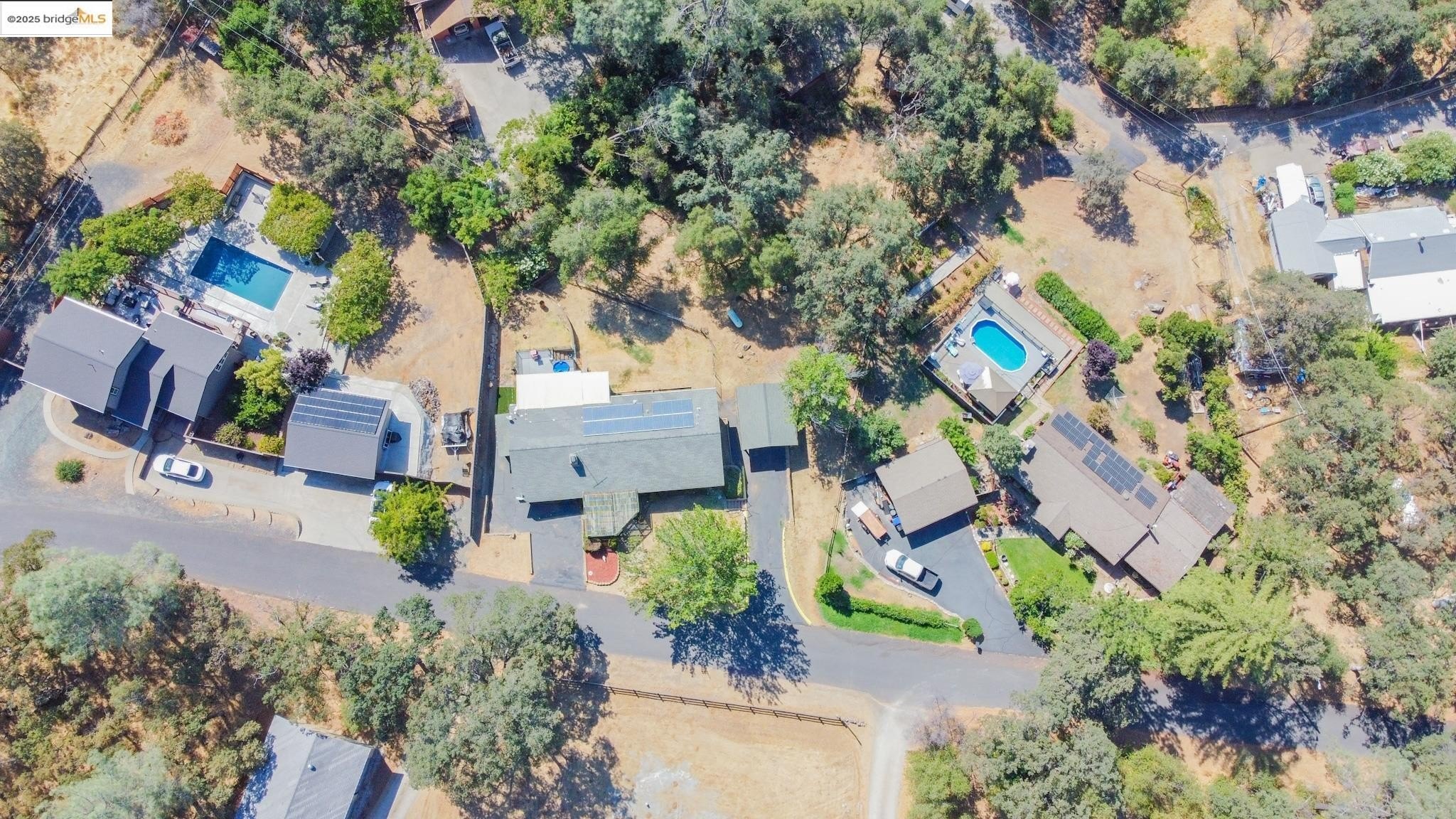 Sonora, California, 95370, United States, 4 Bedrooms Bedrooms, ,2 BathroomsBathrooms,Residential,For Sale,1917180