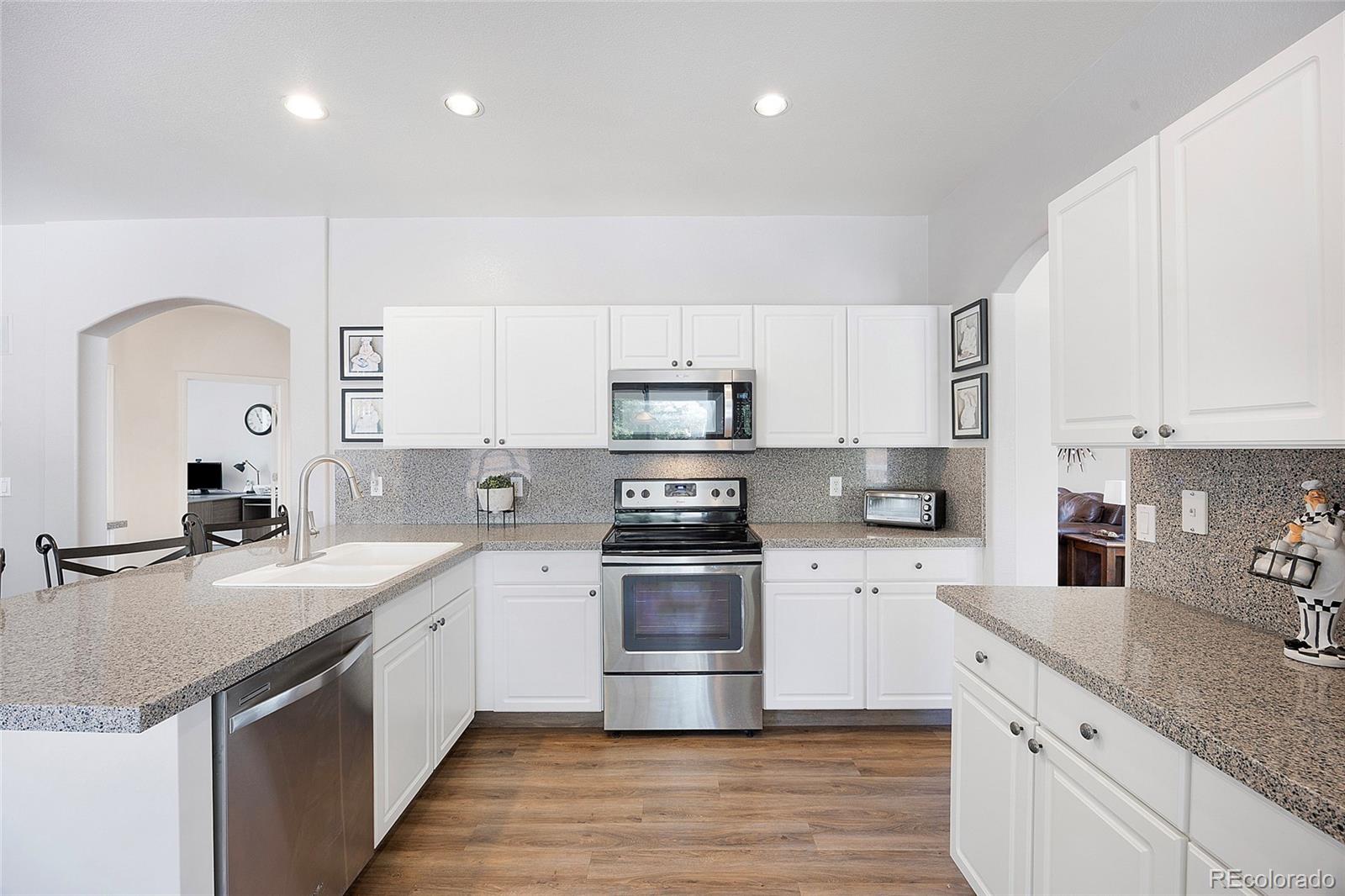 Centennial, Colorado, 80015, United States, 4 Bedrooms Bedrooms, ,3 BathroomsBathrooms,Residential,For Sale,1902637