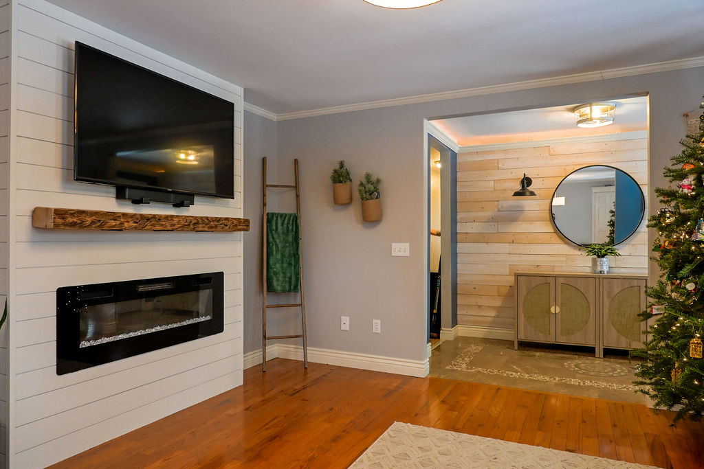 Sidney, Maine, 04330, United States, 3 Bedrooms Bedrooms, ,3 BathroomsBathrooms,Residential,For Sale,2007765