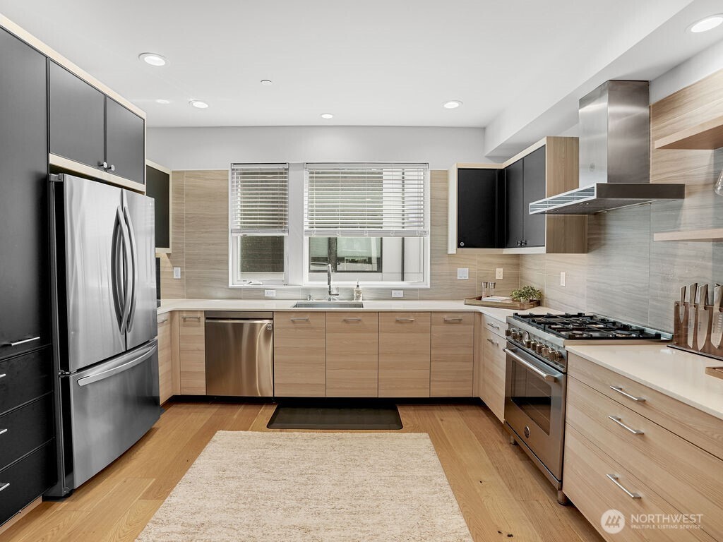 Bothell, Washington, 98011, United States, 4 Bedrooms Bedrooms, ,1 BathroomBathrooms,Residential,For Sale,1977689