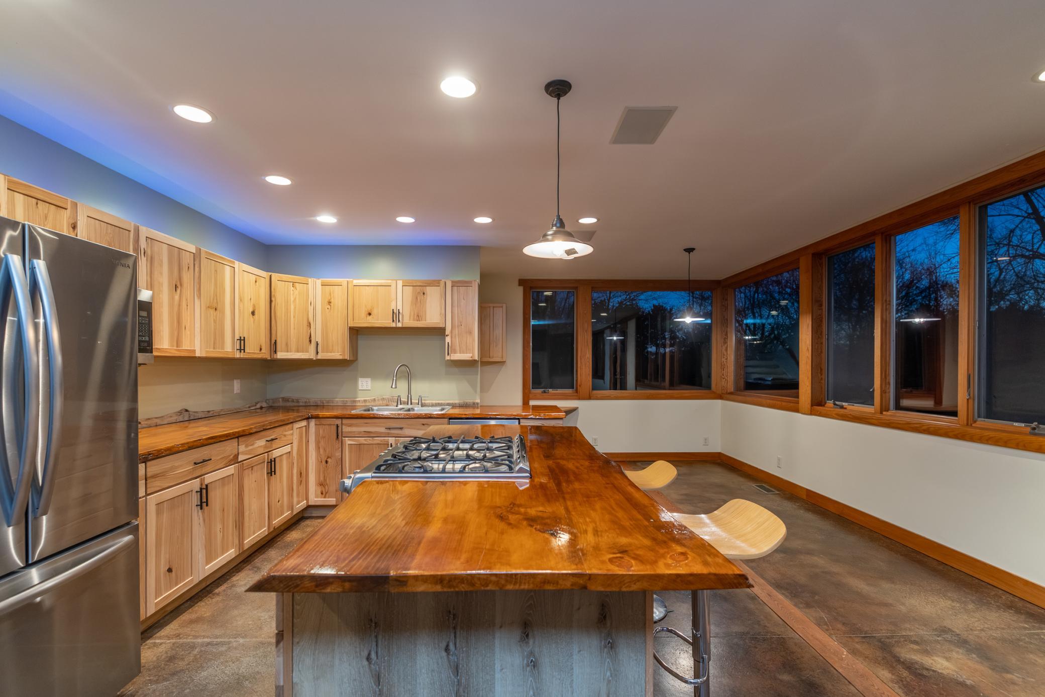 Oak Grove Twp, Wisconsin, 54021, United States, 2 Bedrooms Bedrooms, ,1 BathroomBathrooms,Residential,For Sale,1987684