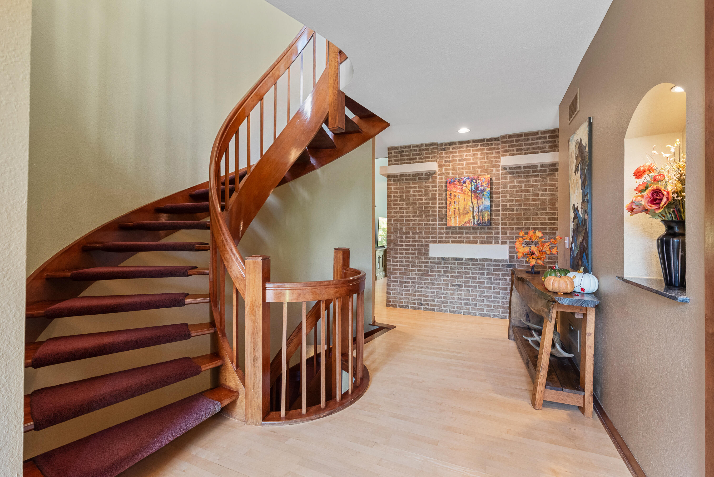 Grafton, Wisconsin, 53024, United States, 4 Bedrooms Bedrooms, ,6 BathroomsBathrooms,Residential,For Sale,1989565