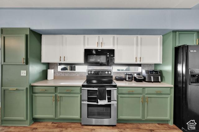 West Valley City, Utah, 84128, United States, 6 Bedrooms Bedrooms, ,3 BathroomsBathrooms,Residential,For Sale,1976831