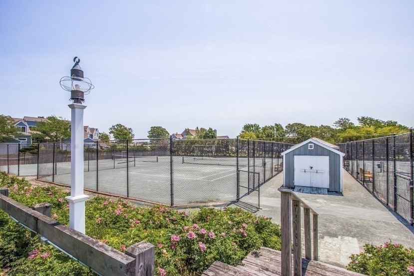 Plymouth, Massachusetts, 02360, United States, 2 Bedrooms Bedrooms, ,3 BathroomsBathrooms,Residential,For Sale,1994684