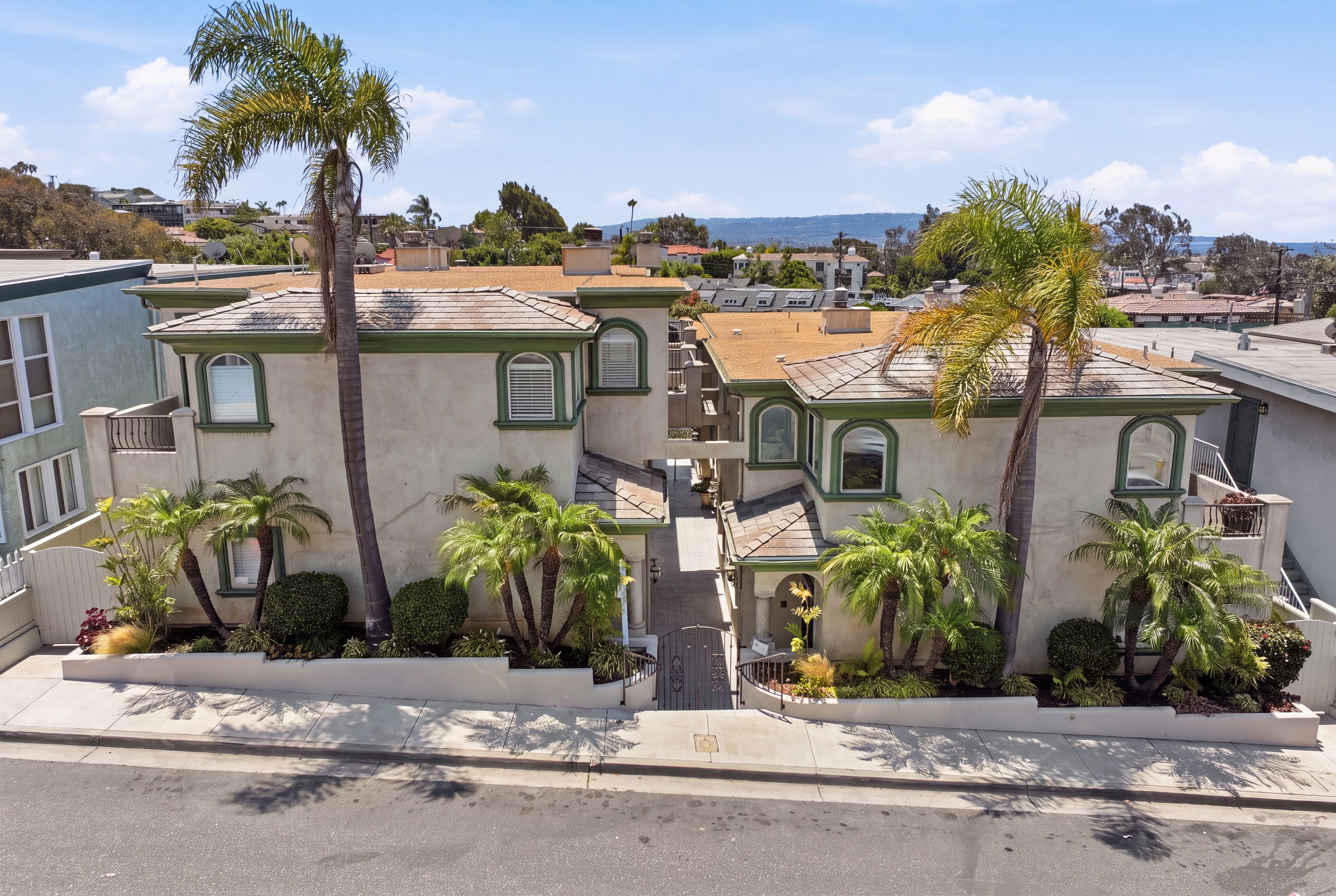  614 Manhattan Beach Boulevard, Manhattan Beach, CA 90266 - 物件實景