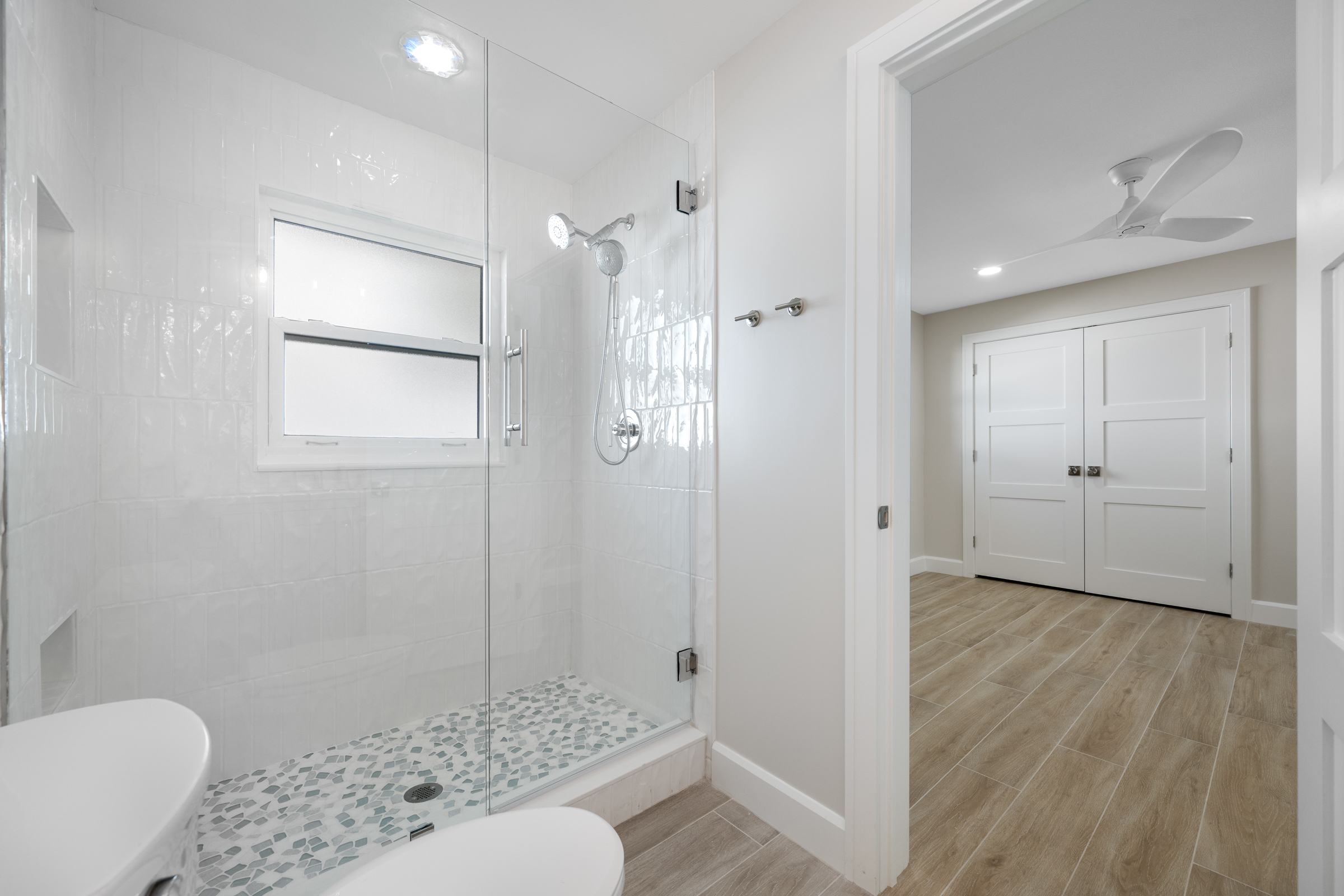 St Pete Beach, Florida, 33706, United States, 4 Bedrooms Bedrooms, ,3 BathroomsBathrooms,Residential,For Sale,2009657