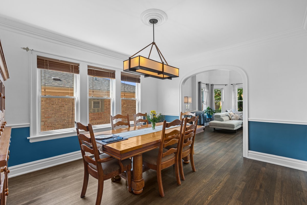Elmwood Park, Illinois, 60707, United States, 5 Bedrooms Bedrooms, ,3 BathroomsBathrooms,Residential,For Sale,1916945