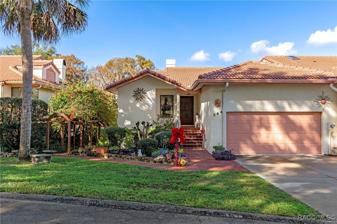 Inverness, Florida, 34450, United States, 2 Bedrooms Bedrooms, ,3 BathroomsBathrooms,Residential,For Sale,2005210