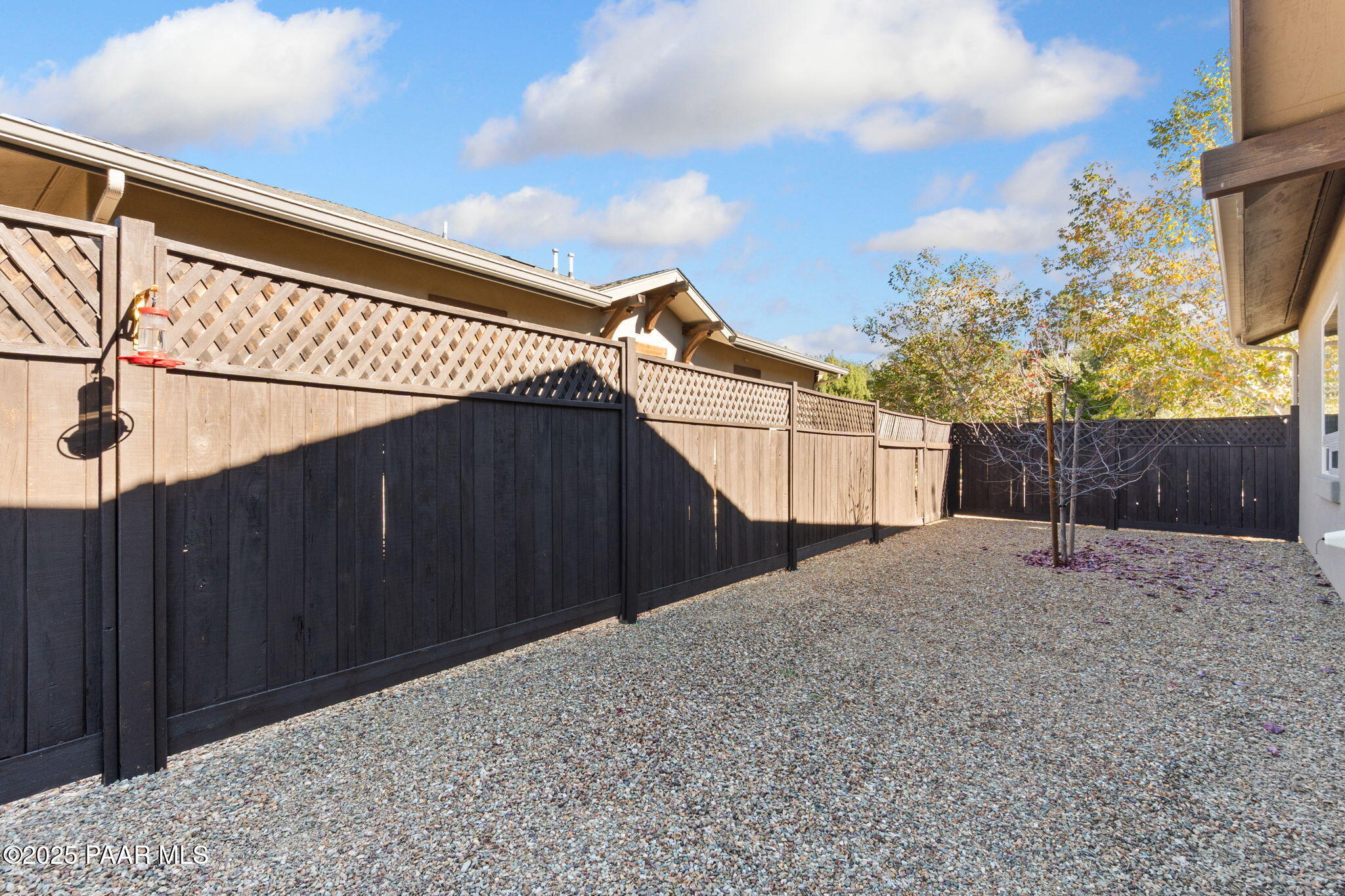 Prescott, Arizona, 86305, United States, 4 Bedrooms Bedrooms, ,2 BathroomsBathrooms,Residential,For Sale,1987901