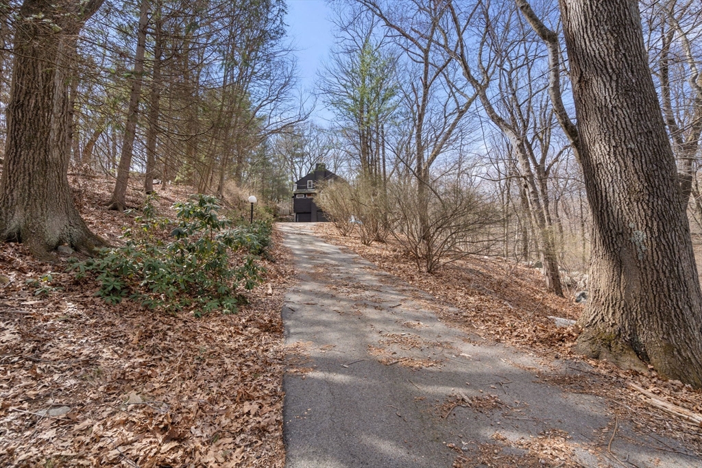 Weston, Massachusetts, 02493, United States, ,Residential,For Sale,1766237