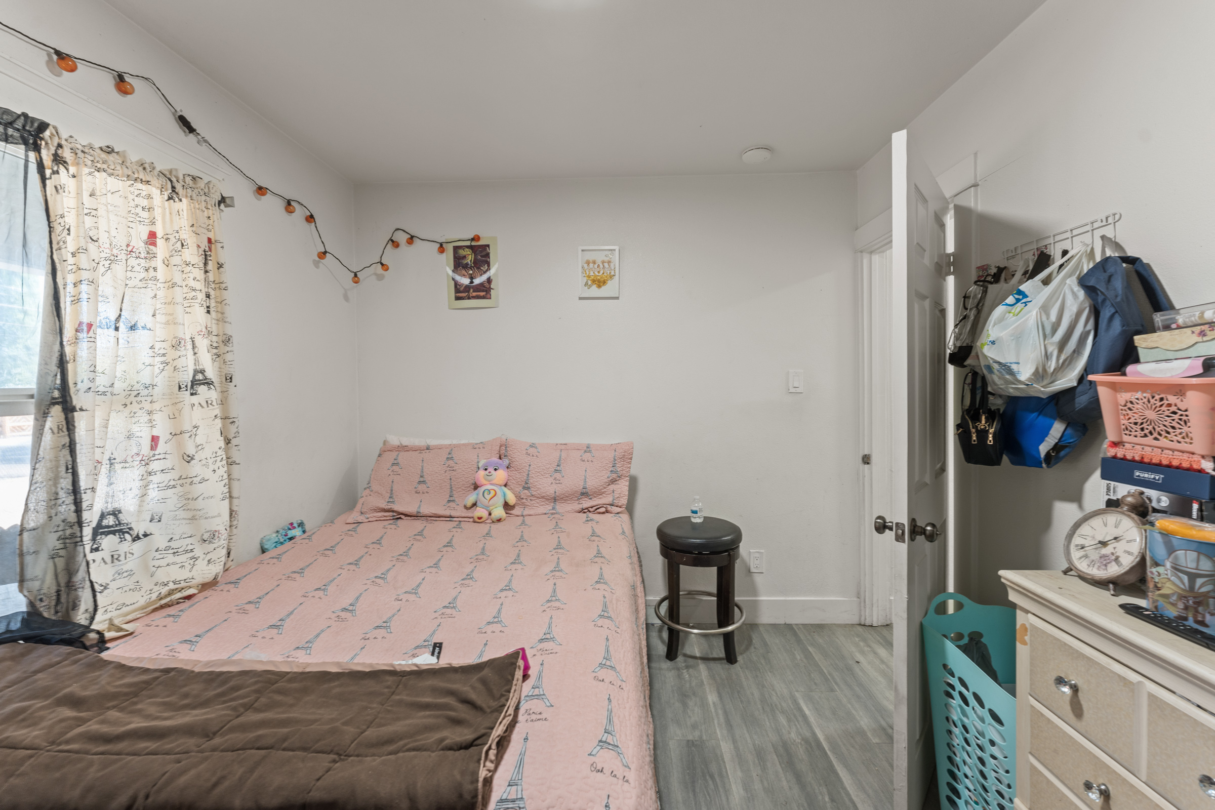 San Bernardino, California, 92405, United States, 3 Bedrooms Bedrooms, ,1 BathroomBathrooms,Residential,For Sale,1982990