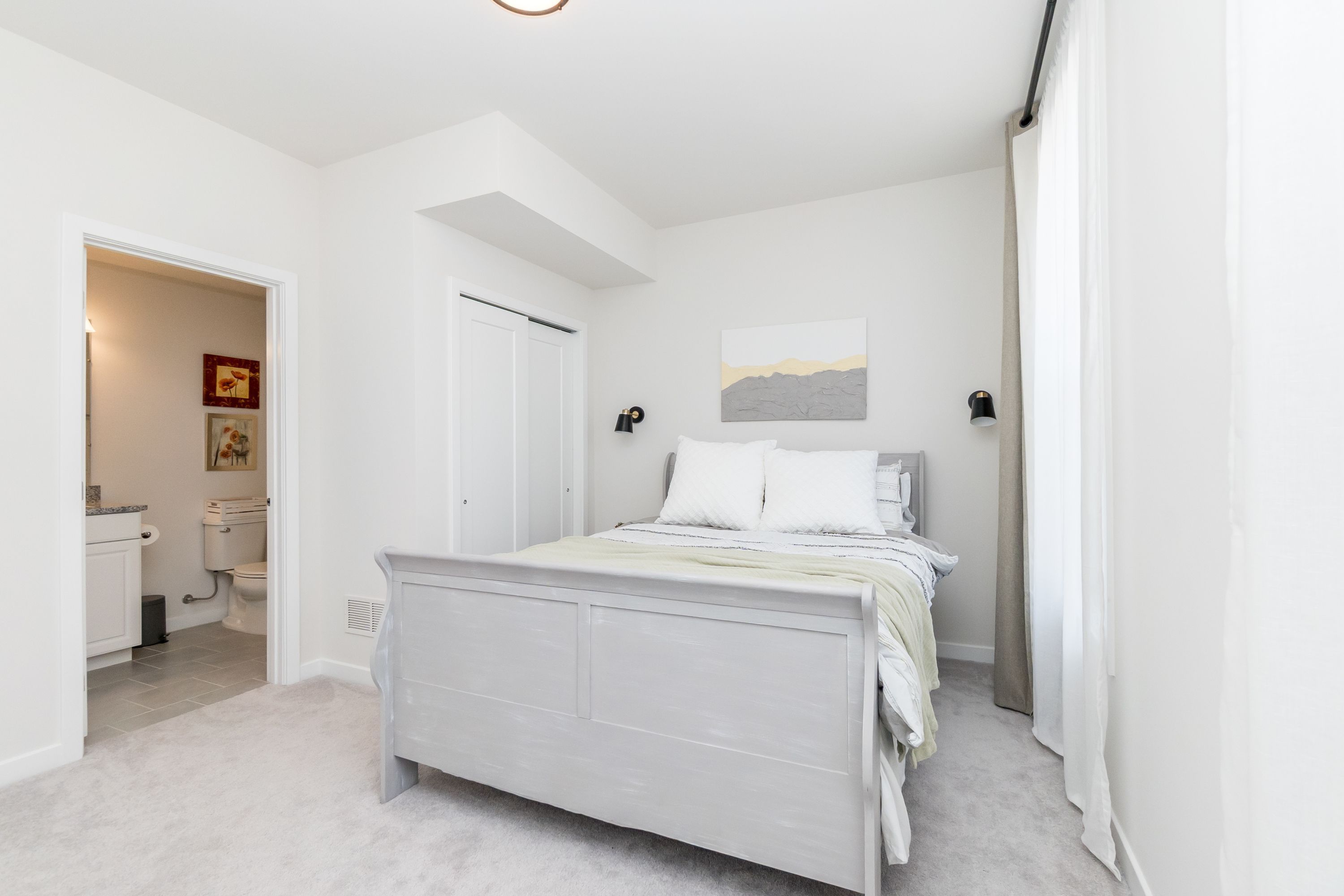 Ann Arbor, Michigan, 48105, United States, 4 Bedrooms Bedrooms, ,Residential,For Sale,1737854