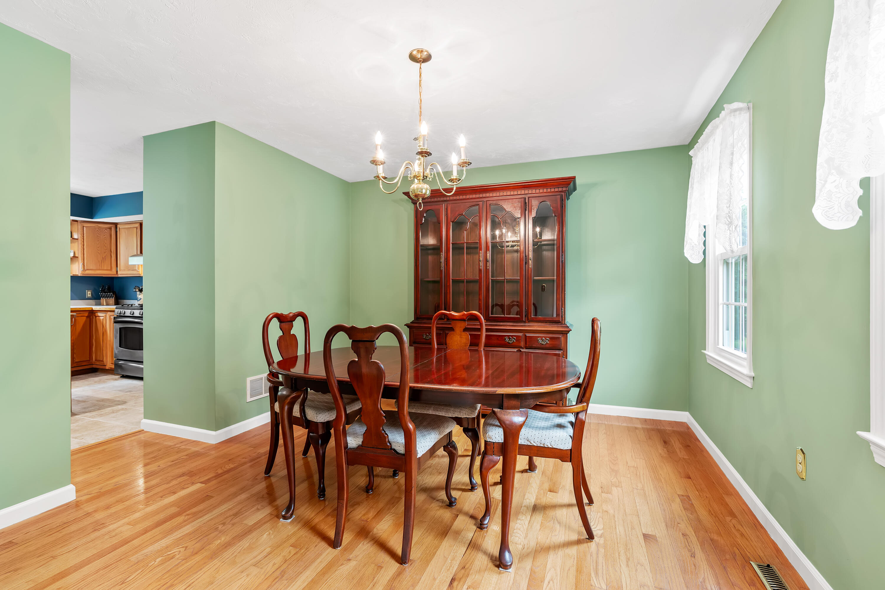  73 Hillando Drive, Shrewsbury, MA, 01545 - 物件實景