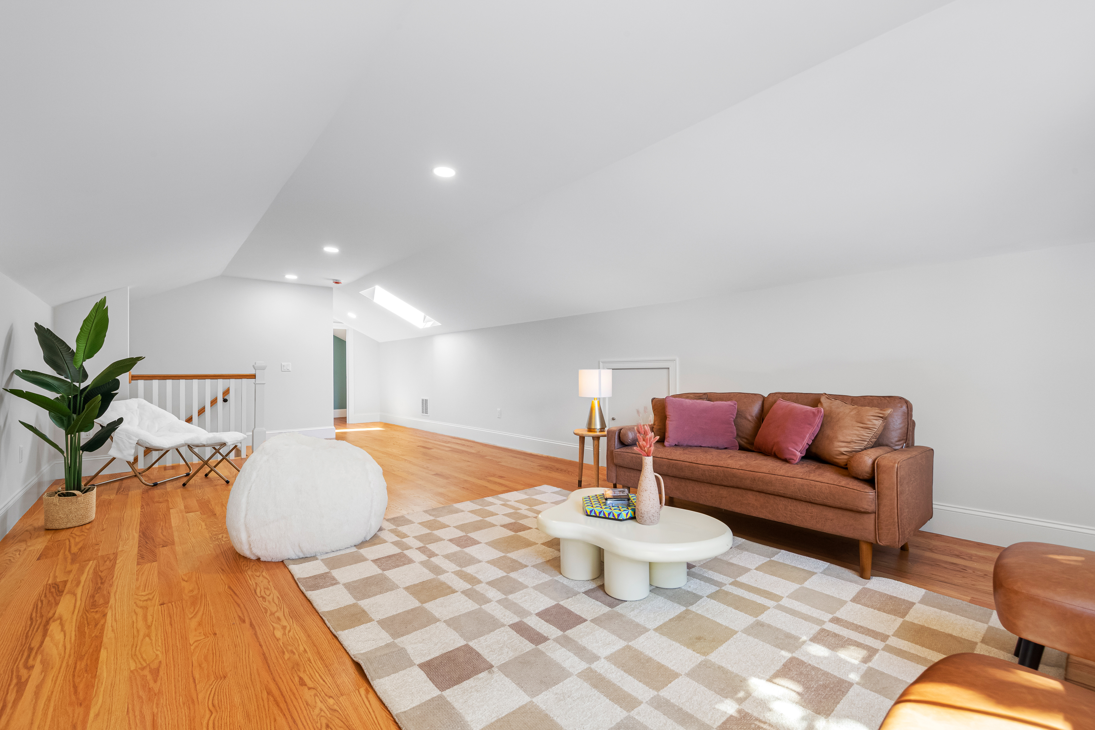  93 Hathaway Circle, Arlington, MA, 02476 - 物件實景