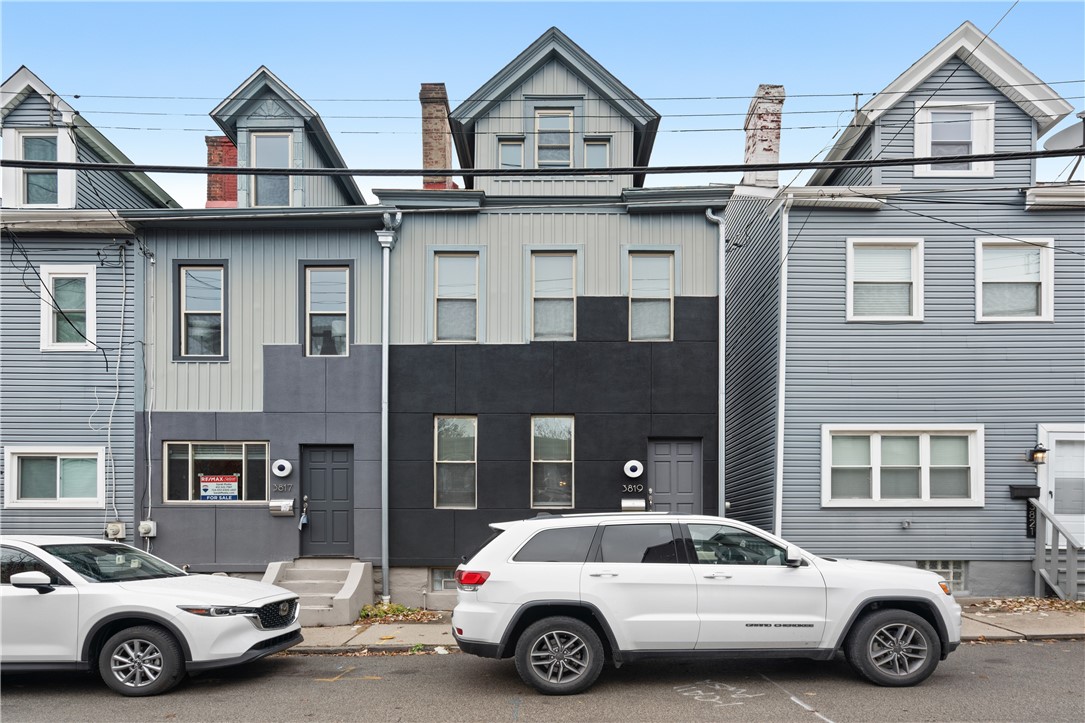 Lawrenceville, Pennsylvania, 15201, United States, 3 Bedrooms Bedrooms, ,2 BathroomsBathrooms,Residential,For Sale,1995818