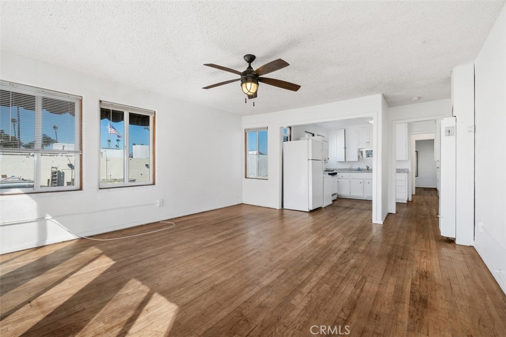 Newport Beach, California, 92663, United States, ,Residential,For Sale,1987612