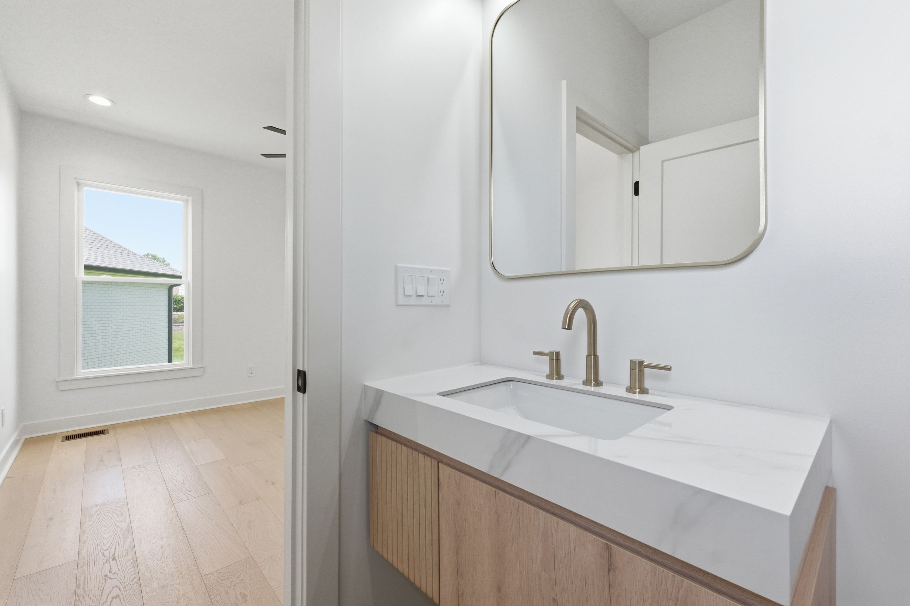  1545 Lincoln Hill Way, Louisville, KY 40245 - 物件實景