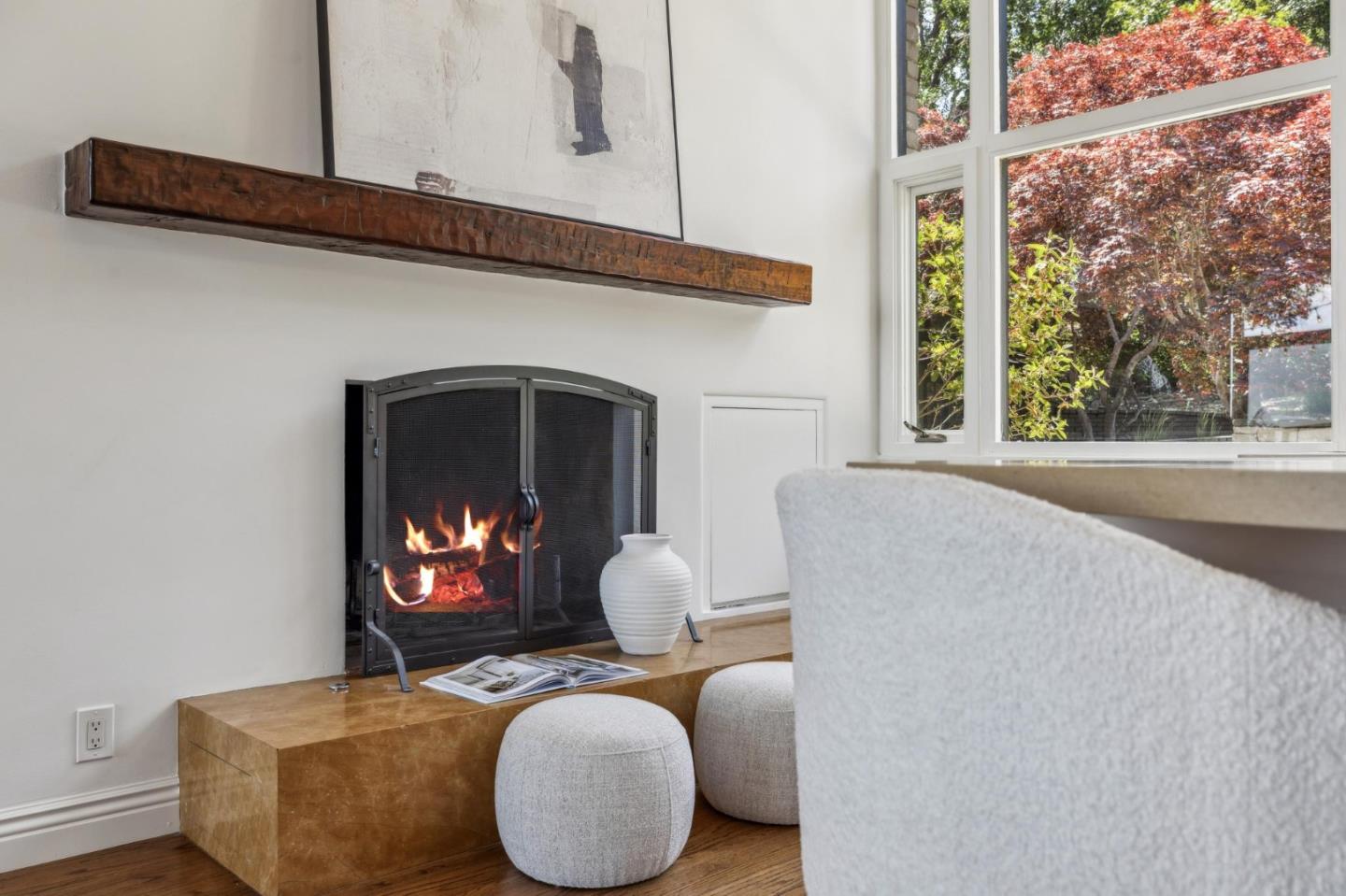 Portola Valley, California, 94028, United States, 6 Bedrooms Bedrooms, ,6 BathroomsBathrooms,Residential,For Sale,1917996
