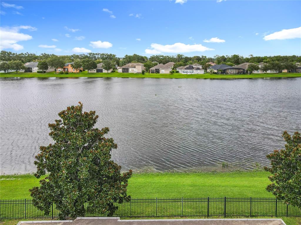 Orlando, Florida, 32829, United States, 4 Bedrooms Bedrooms, ,4 BathroomsBathrooms,Residential,For Sale,1913798