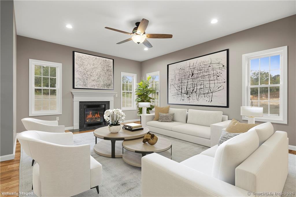 Bristol, Connecticut, 06010, United States, 3 Bedrooms Bedrooms, ,3 BathroomsBathrooms,Residential,For Sale,1920103