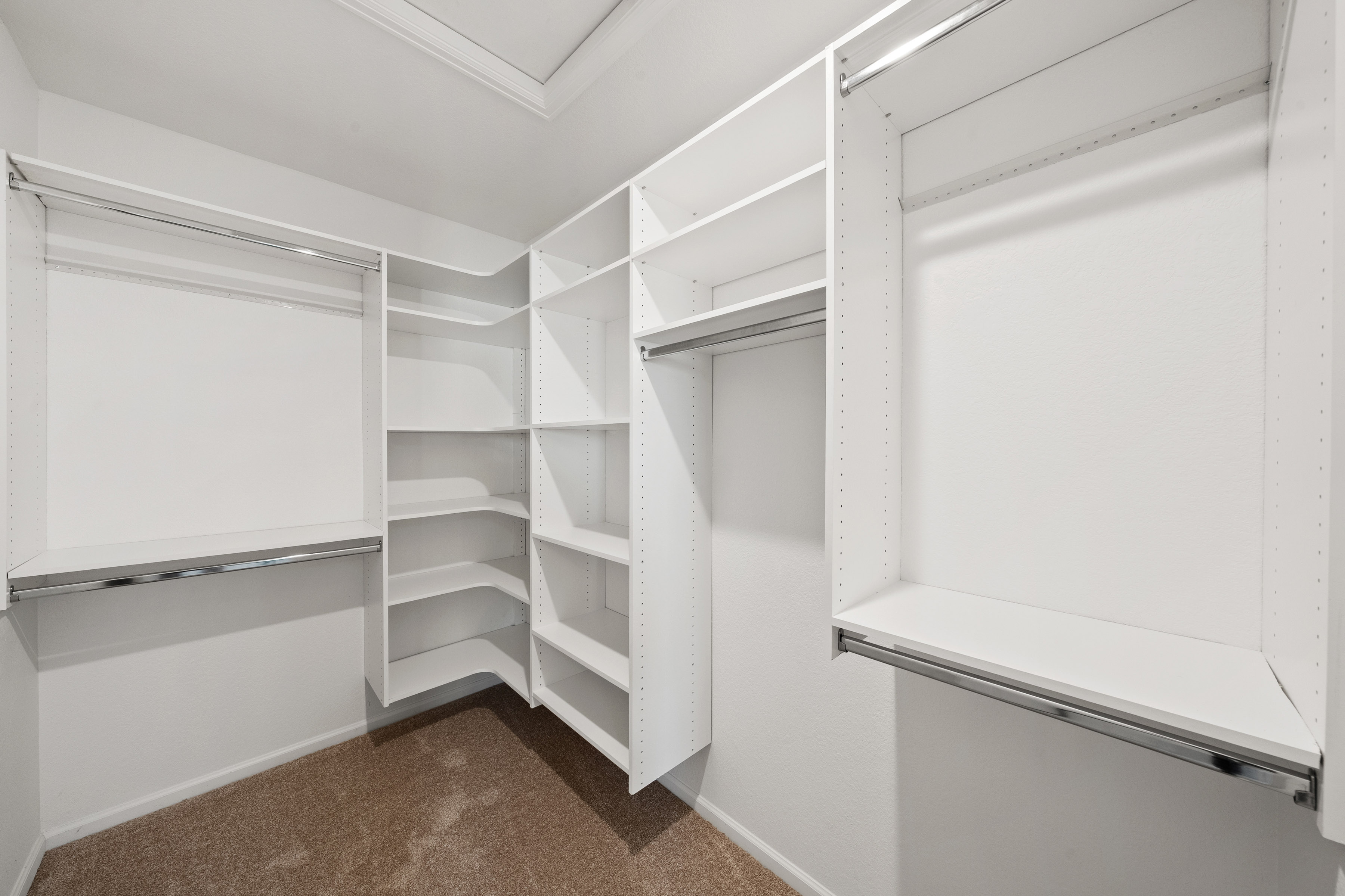  Discover Comfortable, Low-Maintenance Living - 物件實景