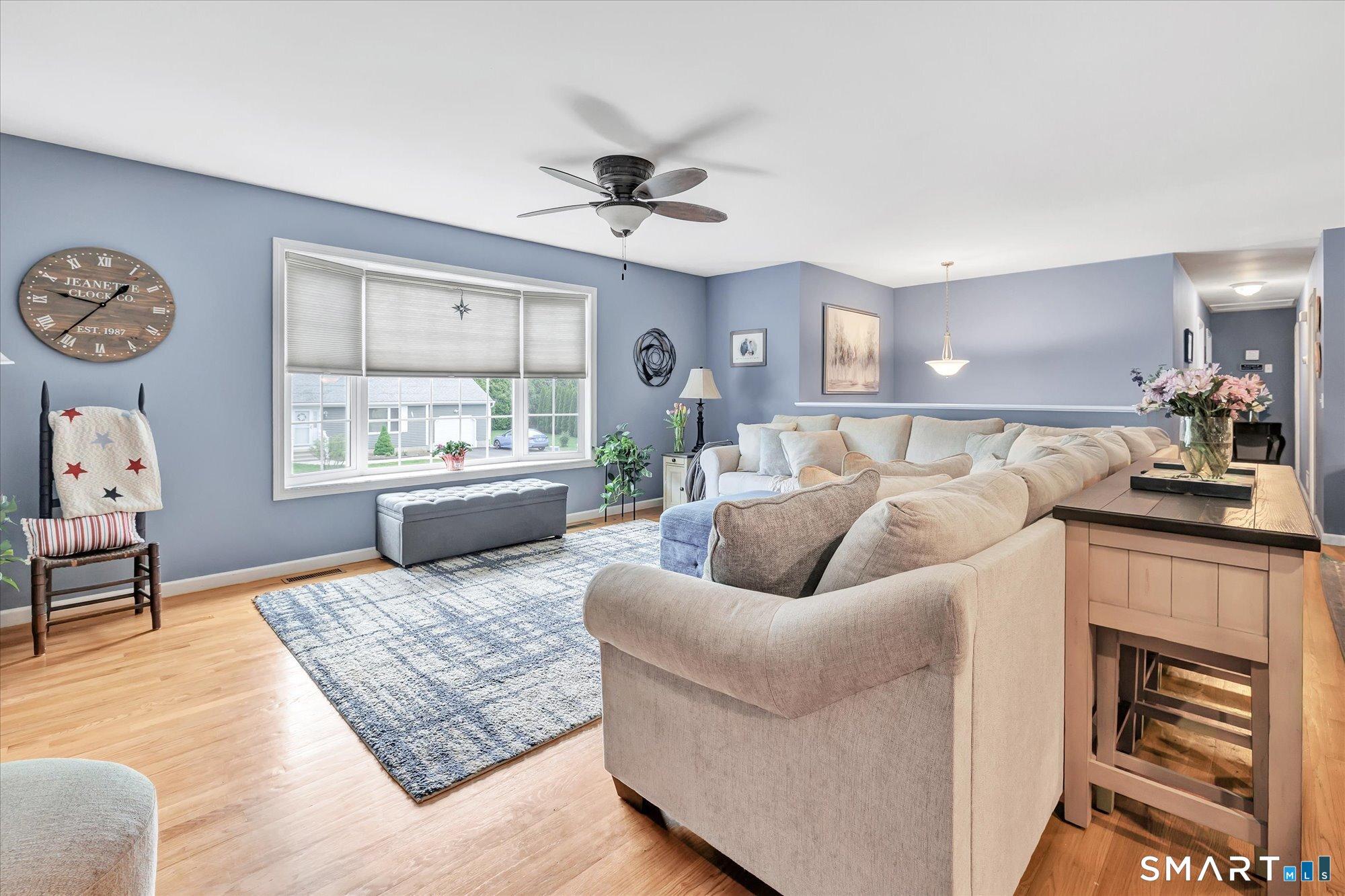 Ansonia, Connecticut, 06401, United States, 4 Bedrooms Bedrooms, ,4 BathroomsBathrooms,Residential,For Sale,2048150