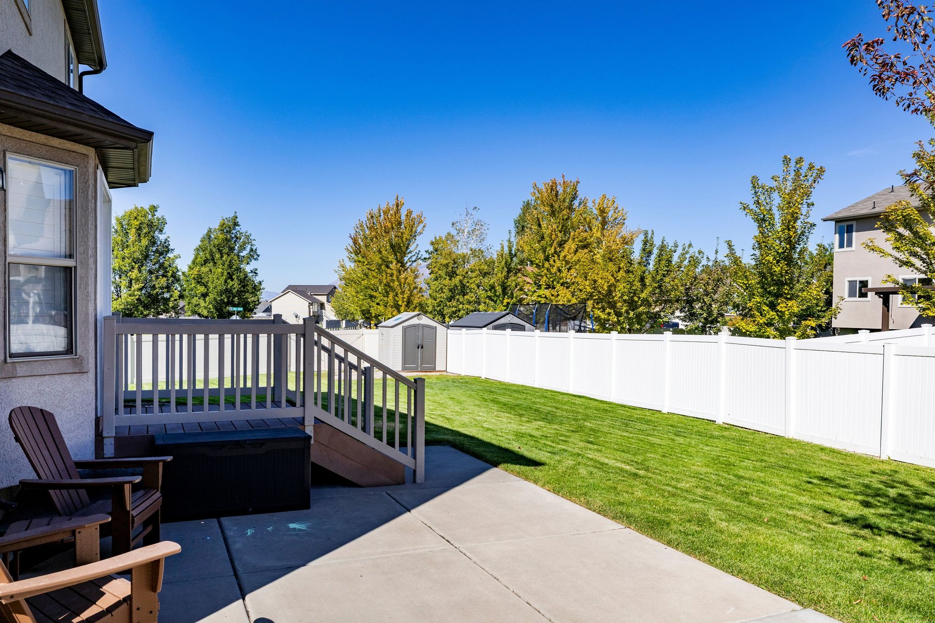  Fantastic Floor Plan in Great West Haven Location - 物件實景