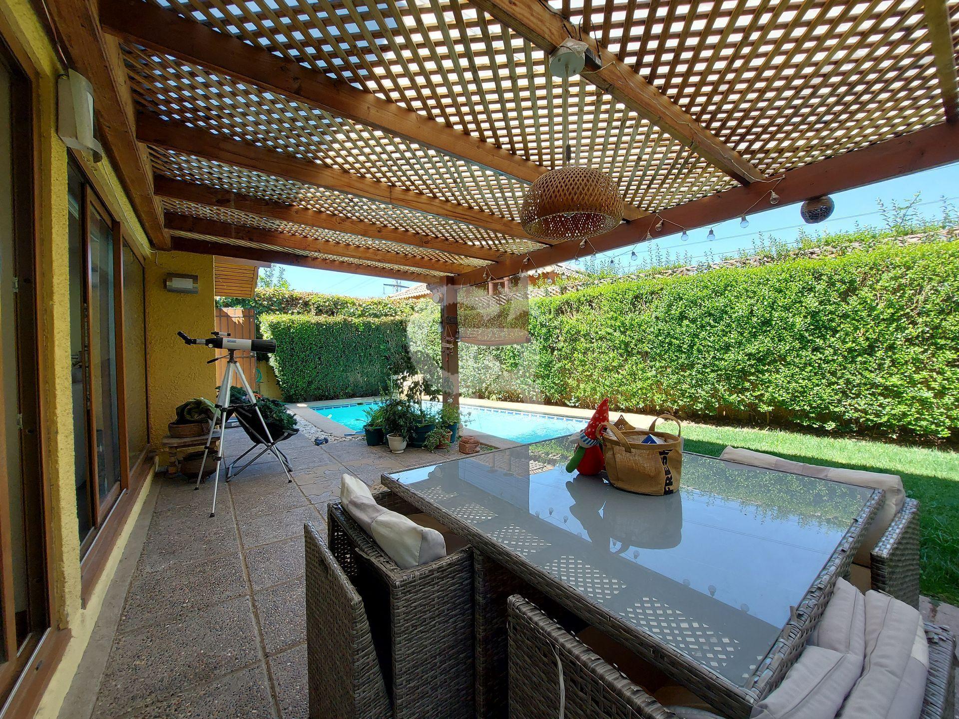 Huechuraba, Chile, 5 Bedrooms Bedrooms, ,4 BathroomsBathrooms,Residential,For Sale,2003220