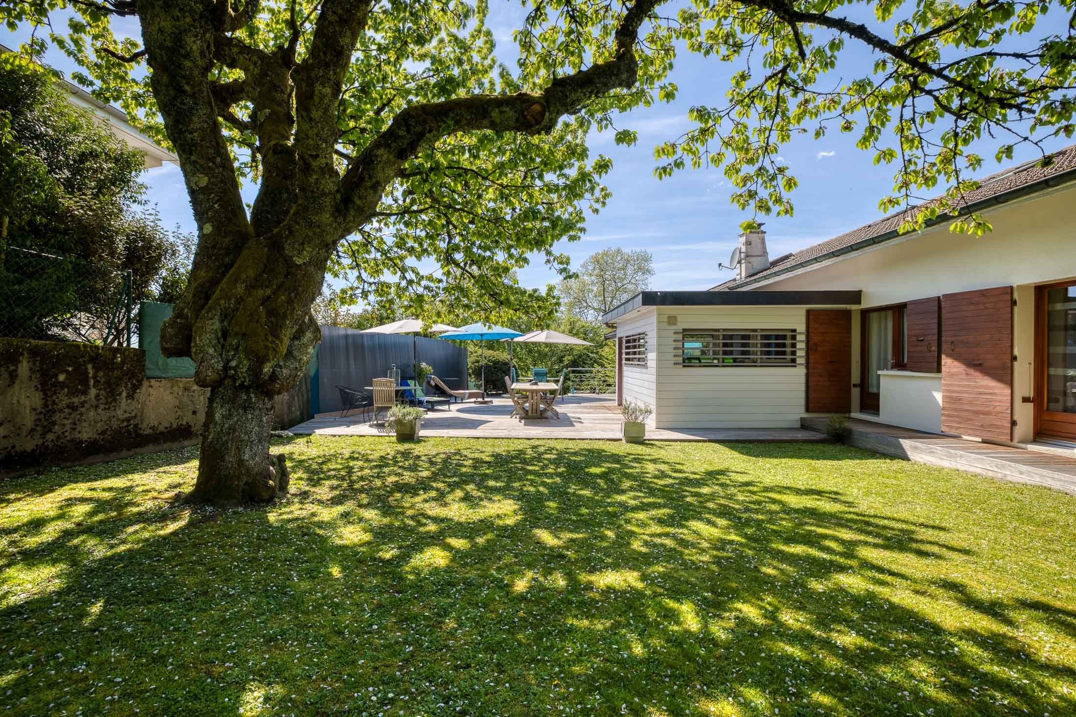  Architect-Designed Villa – Annecy-le-Vieux / Petit Port - 物件實景