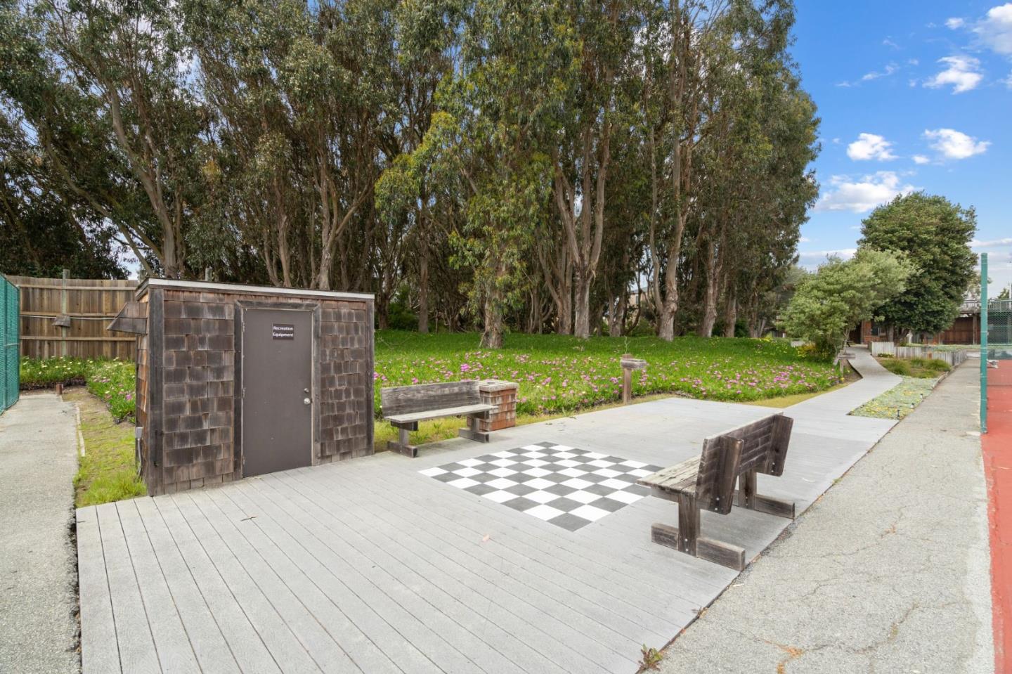 Watsonville, California, 95076, United States, 3 Bedrooms Bedrooms, ,2 BathroomsBathrooms,Residential,For Sale,1971217