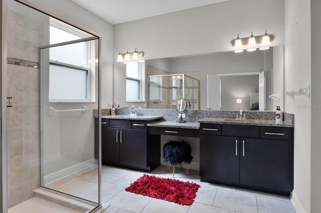 Lakeland, Florida, 33810, United States, 4 Bedrooms Bedrooms, ,3 BathroomsBathrooms,Residential,For Sale,1950901