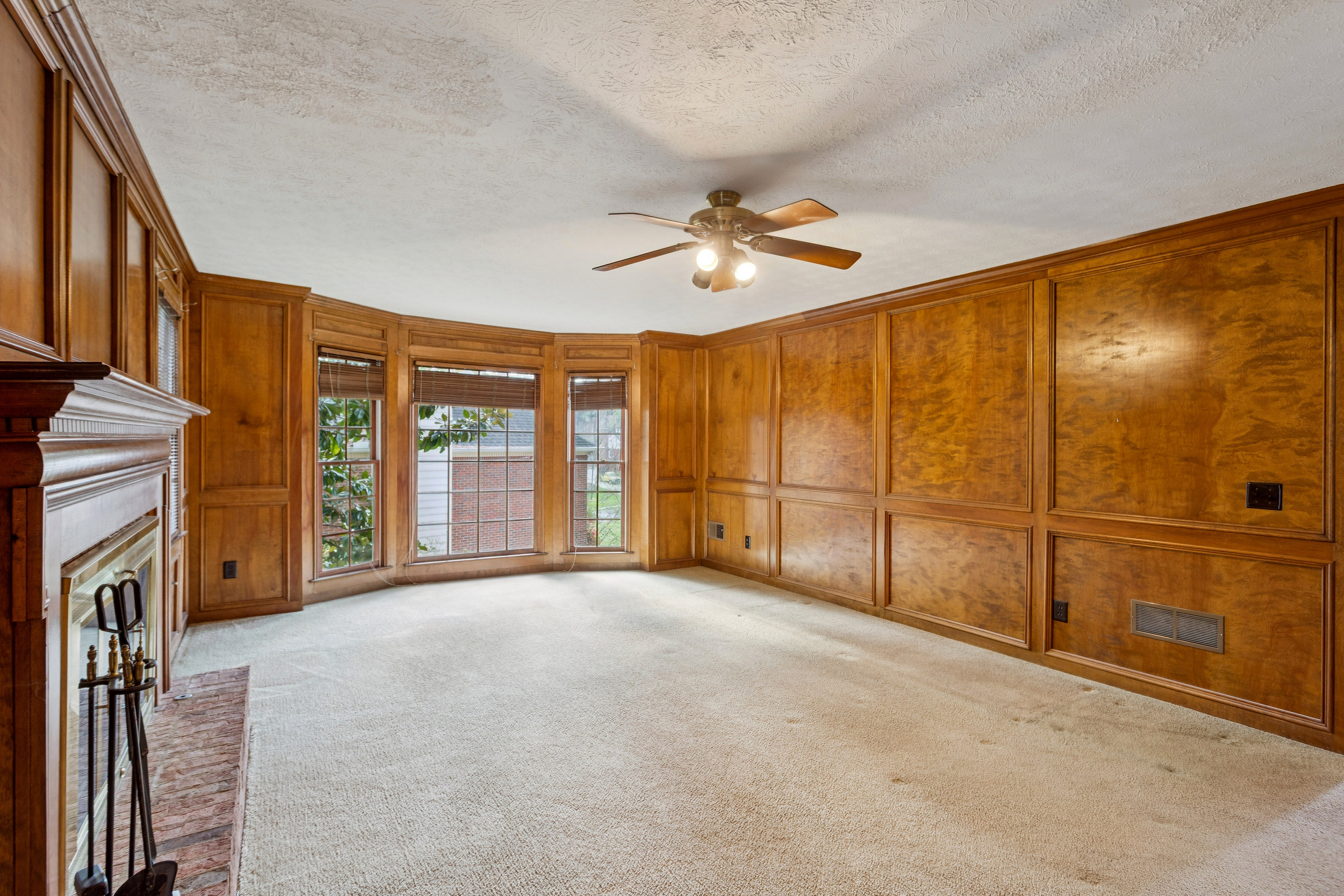  Beautiful Home on Corner Lot in Coveted Princeton Mill Subdivision - 物件實景