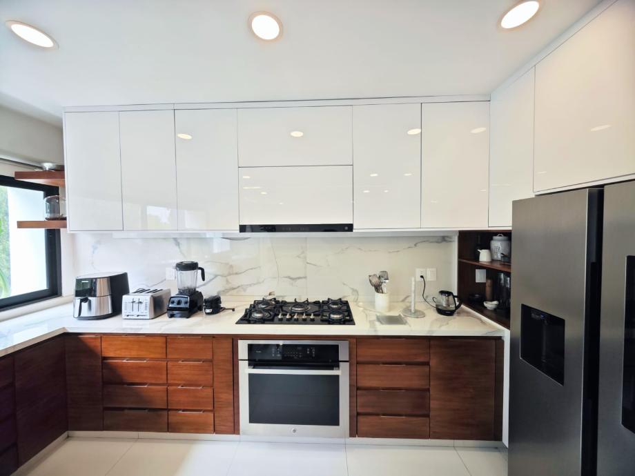 Atizapán de Zaragoza, Estado de méxico, 52994, Mexico, 3 Bedrooms Bedrooms, ,2 BathroomsBathrooms,Residential,For Sale,1939831