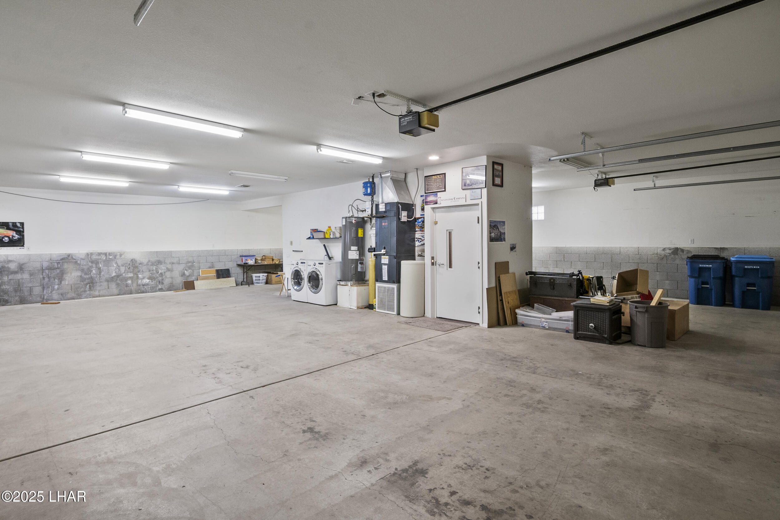 Lake Havasu City, Arizona, 86404, United States, 3 Bedrooms Bedrooms, ,1 BathroomBathrooms,Residential,For Sale,1883374