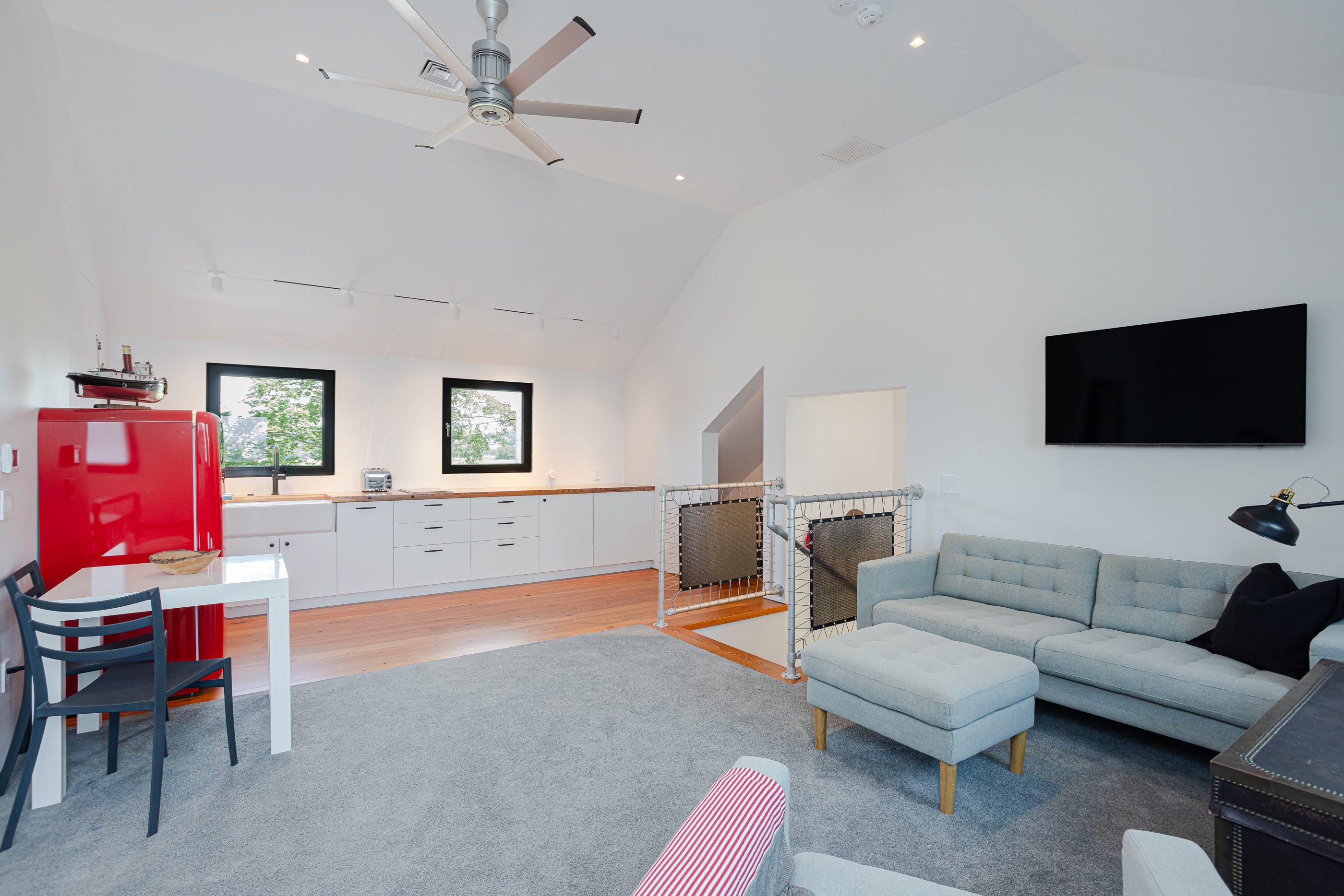  Modern 21st Century Home on the Coast - 物件實景