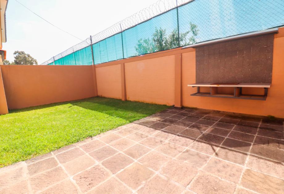 Jos? Mar?a Morelos, Morelia, Michoacán de Ocampo, 58350, Mexico, 3 Bedrooms Bedrooms, ,2 BathroomsBathrooms,Residential,For Sale,Jos? Mar?a Morelos,1624023