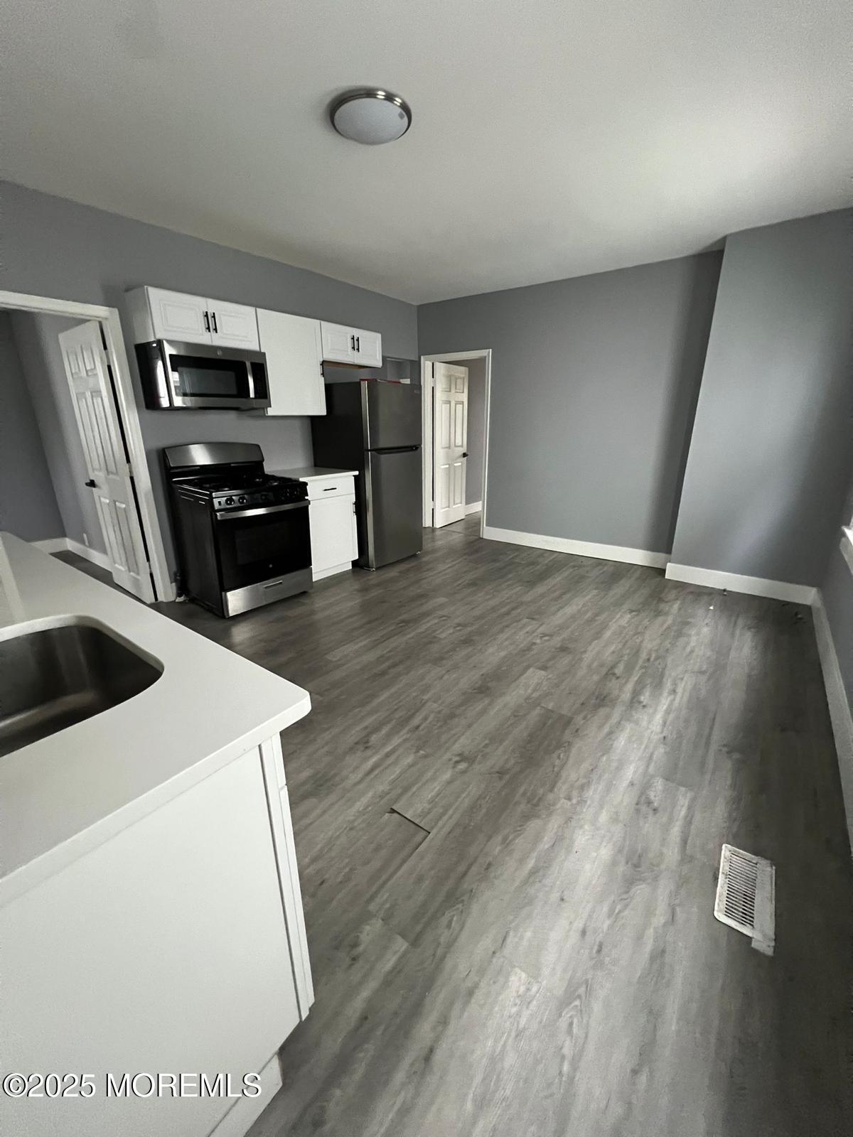 Asbury Park, New Jersey, 07712, United States, 7 Bedrooms Bedrooms, ,2 BathroomsBathrooms,Residential,For Sale,1974464