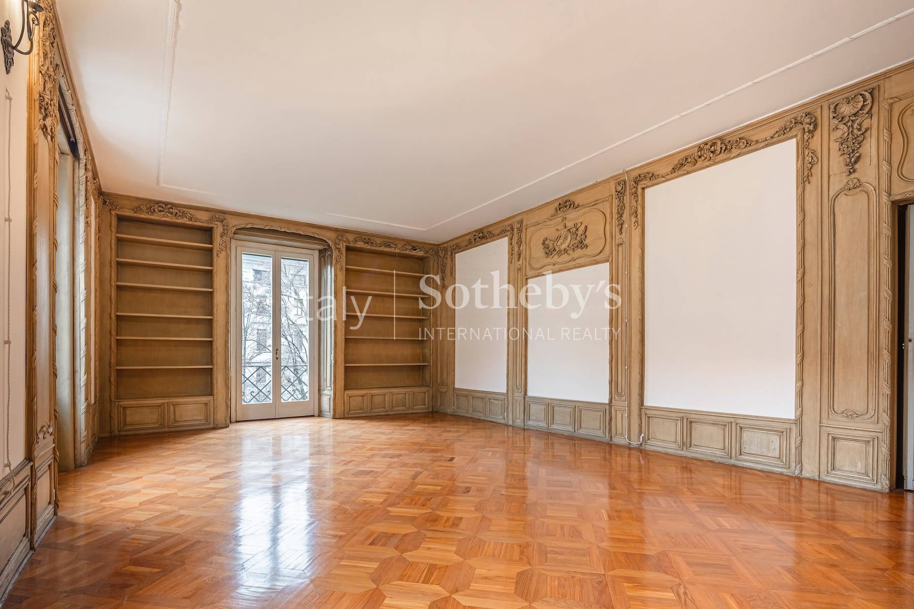  Exclusive Historic Residence with Original Frescoes - 物件實景