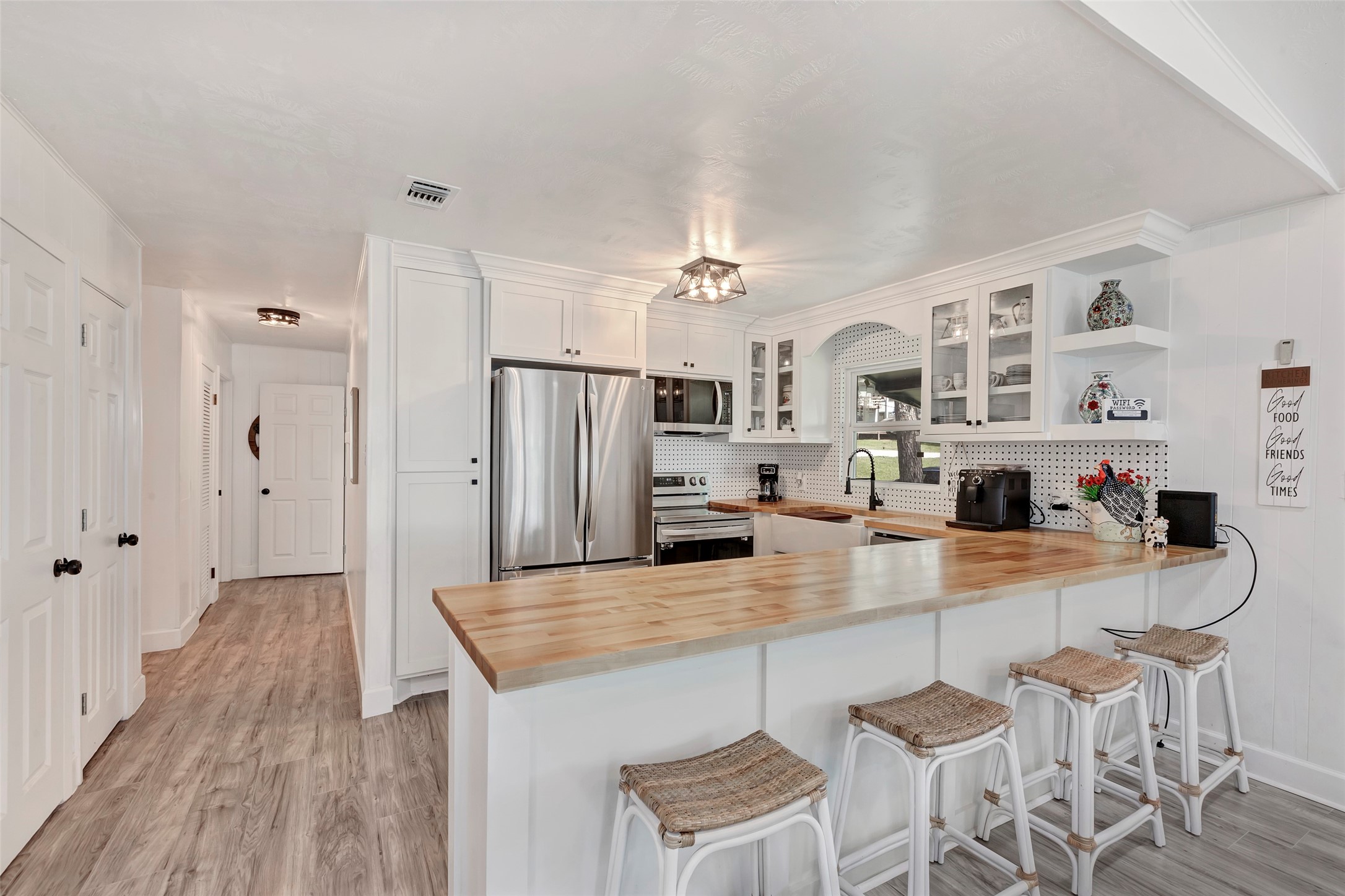 Point Blank, Texas, 77364, United States, 3 Bedrooms Bedrooms, ,3 BathroomsBathrooms,Residential,For Sale,1919624