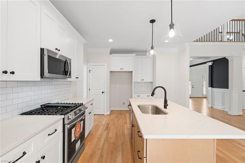 Lexington, North Carolina, 27295, United States, 3 Bedrooms Bedrooms, ,3 BathroomsBathrooms,Residential,For Sale,1840545